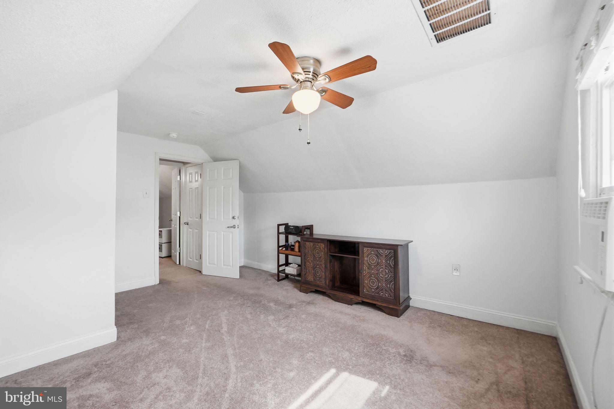 CAPITOL HEIGHTS - Residential