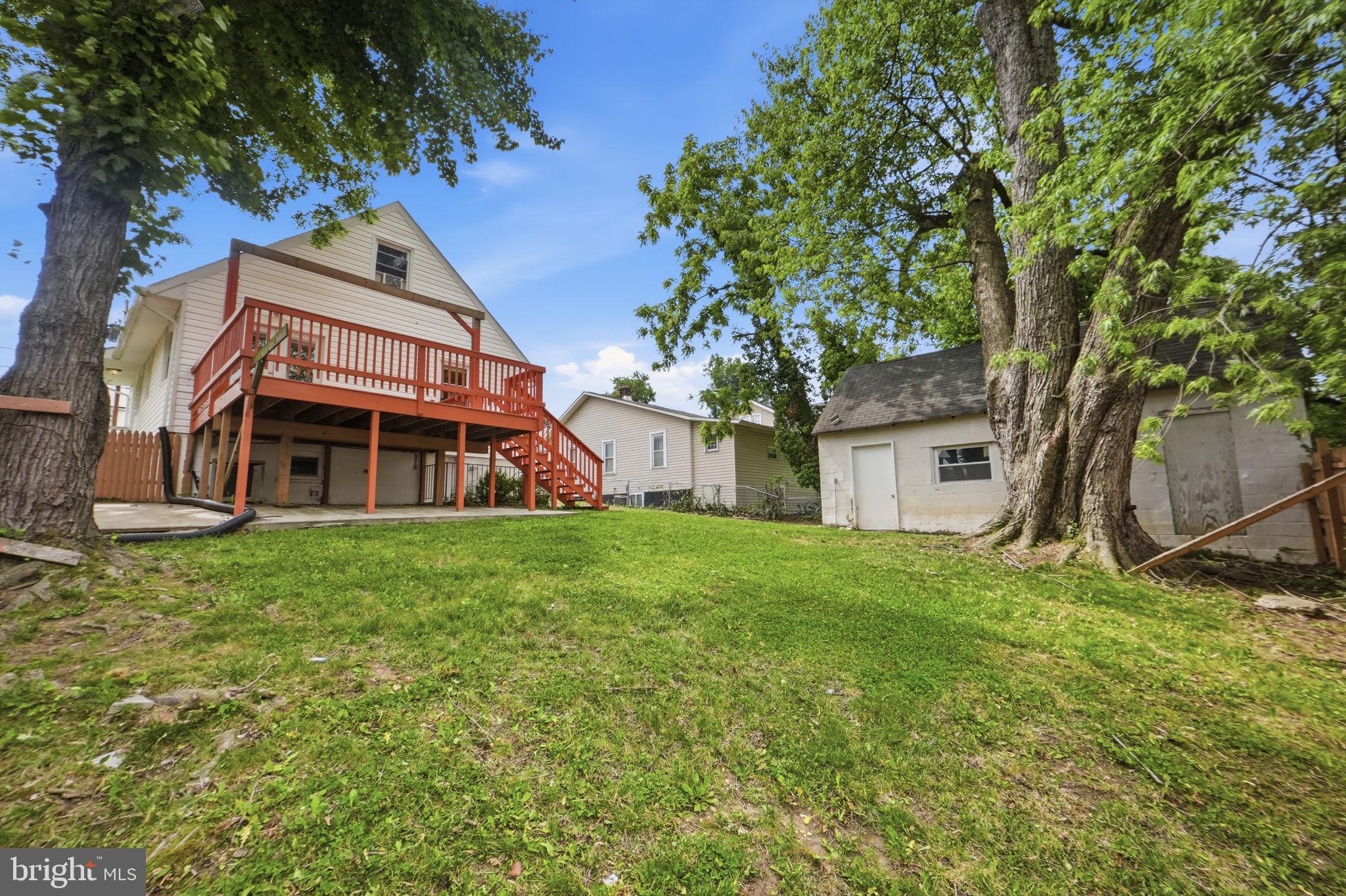 CAPITOL HEIGHTS - Residential