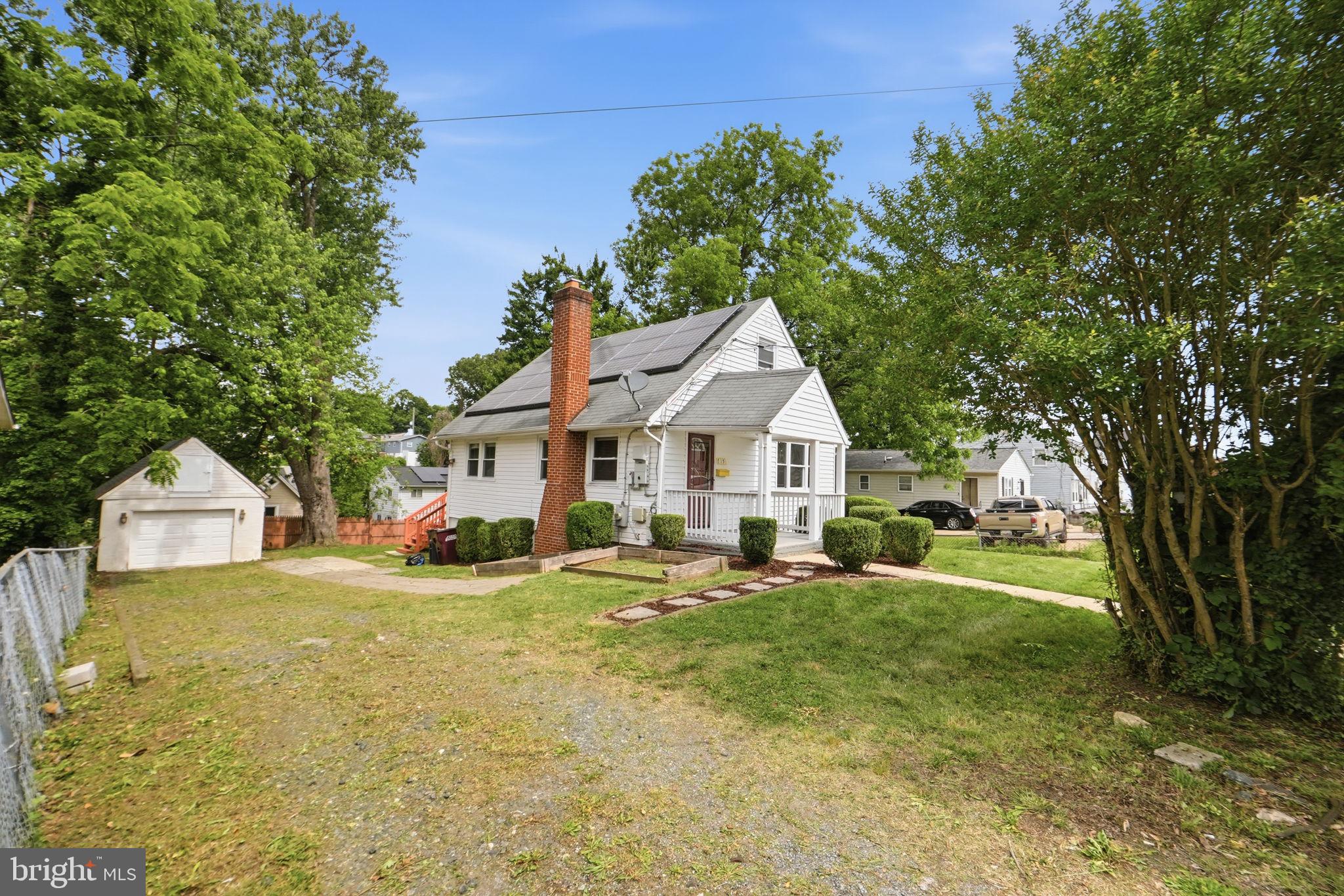 CAPITOL HEIGHTS - Residential