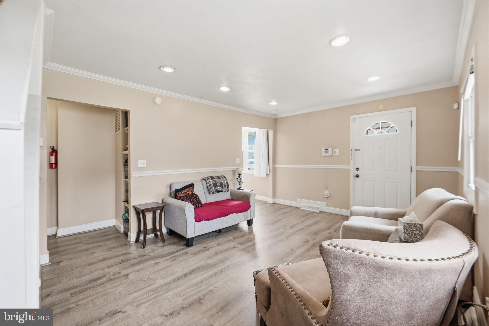 CAPITOL HEIGHTS - Residential