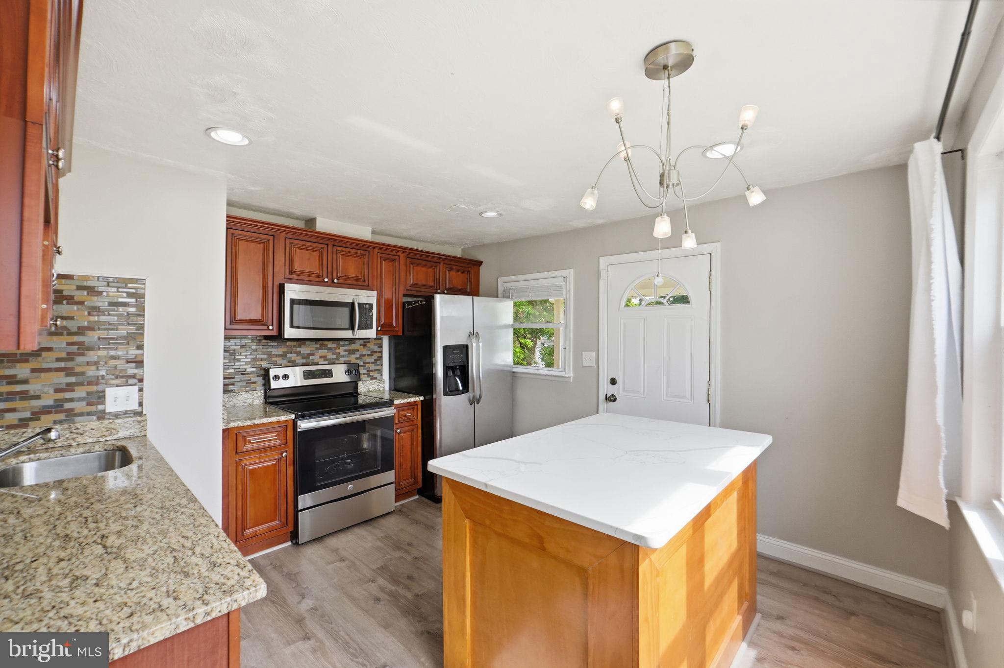 CAPITOL HEIGHTS - Residential