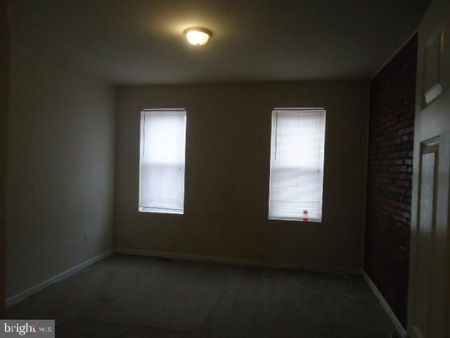 MILL HILL - Residential