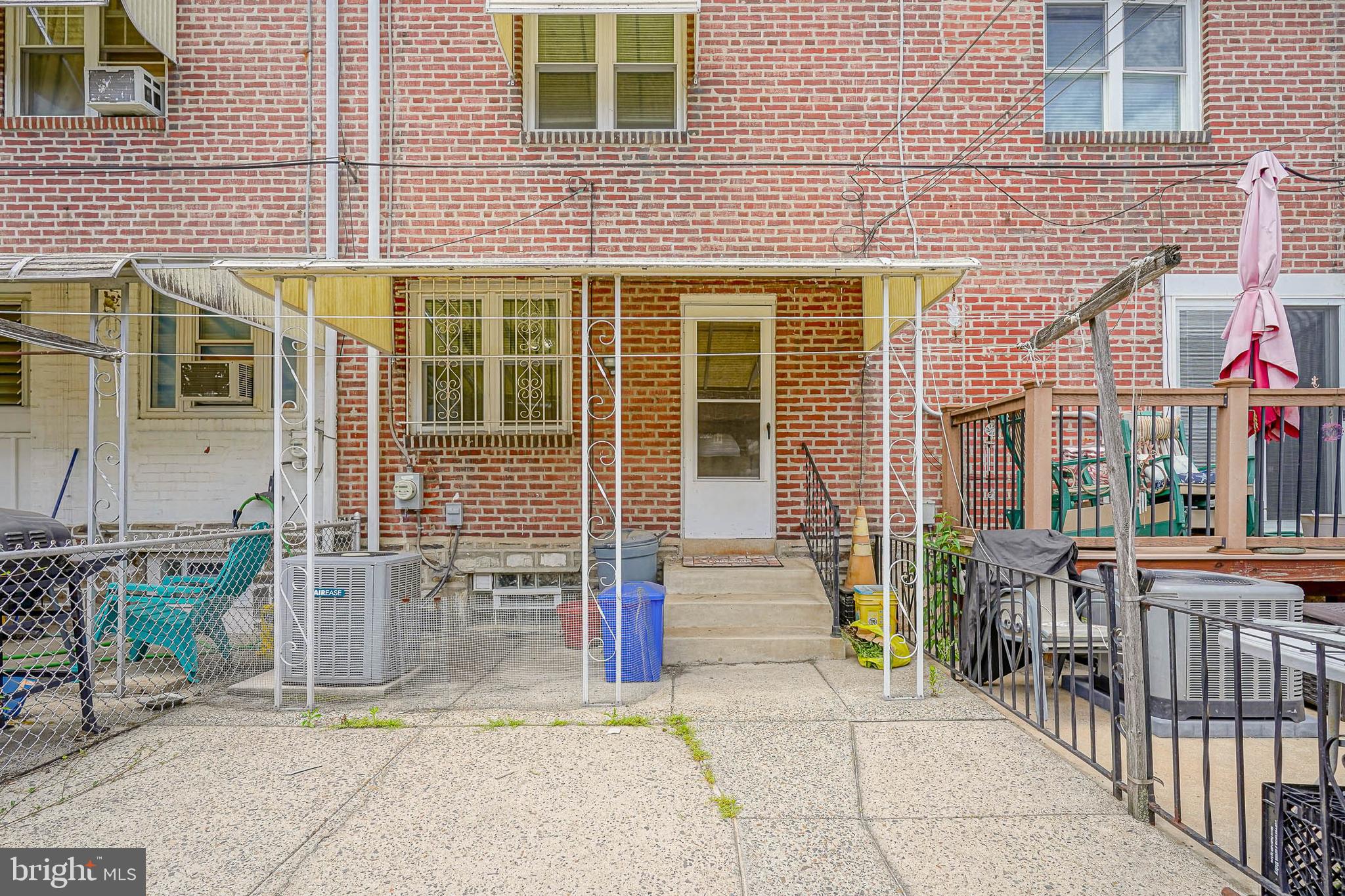 PORT RICHMOND - Residential