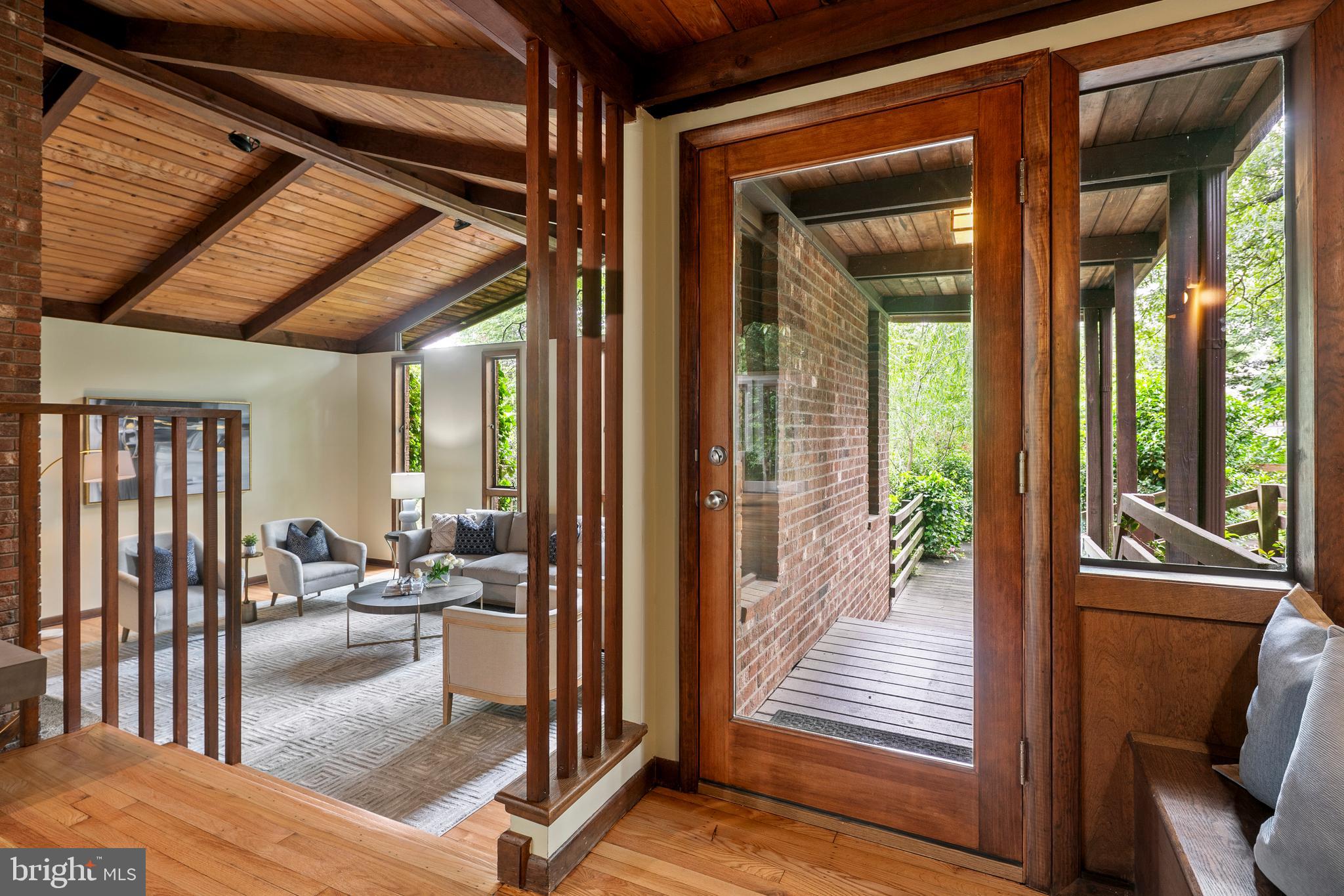 WOODMONT - Residential