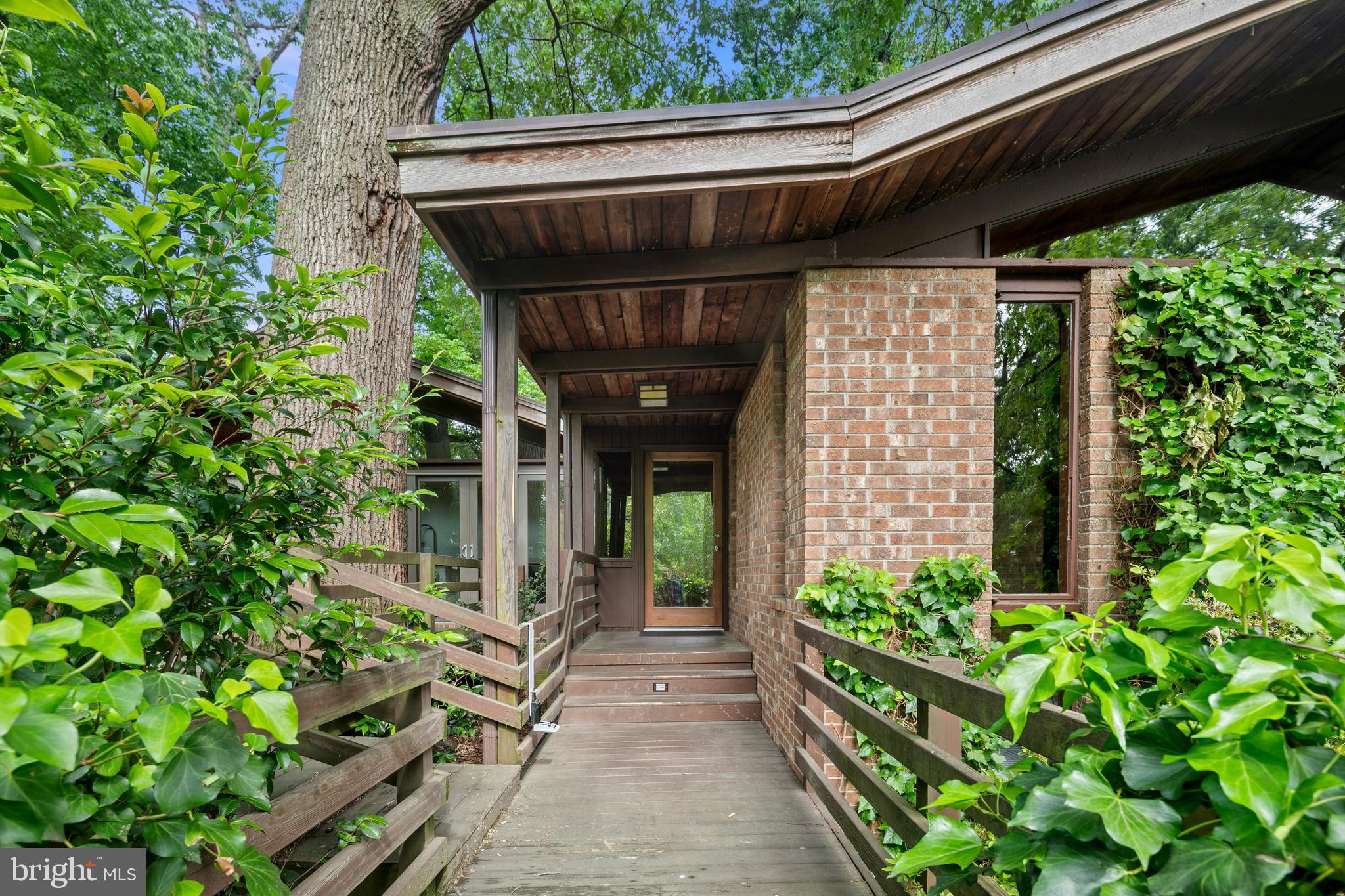 WOODMONT - Residential