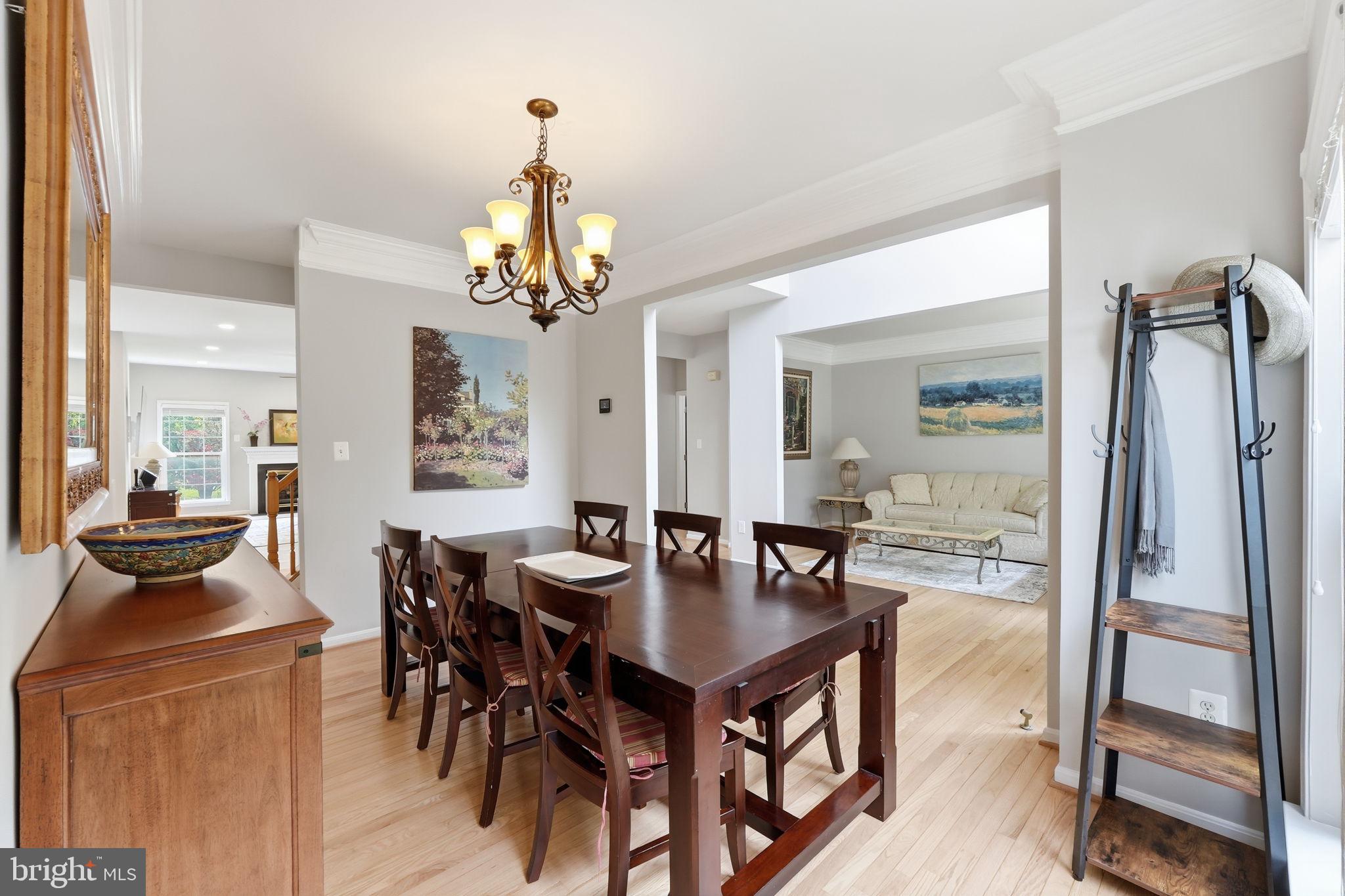 BLOOMS CROSSING - Residential