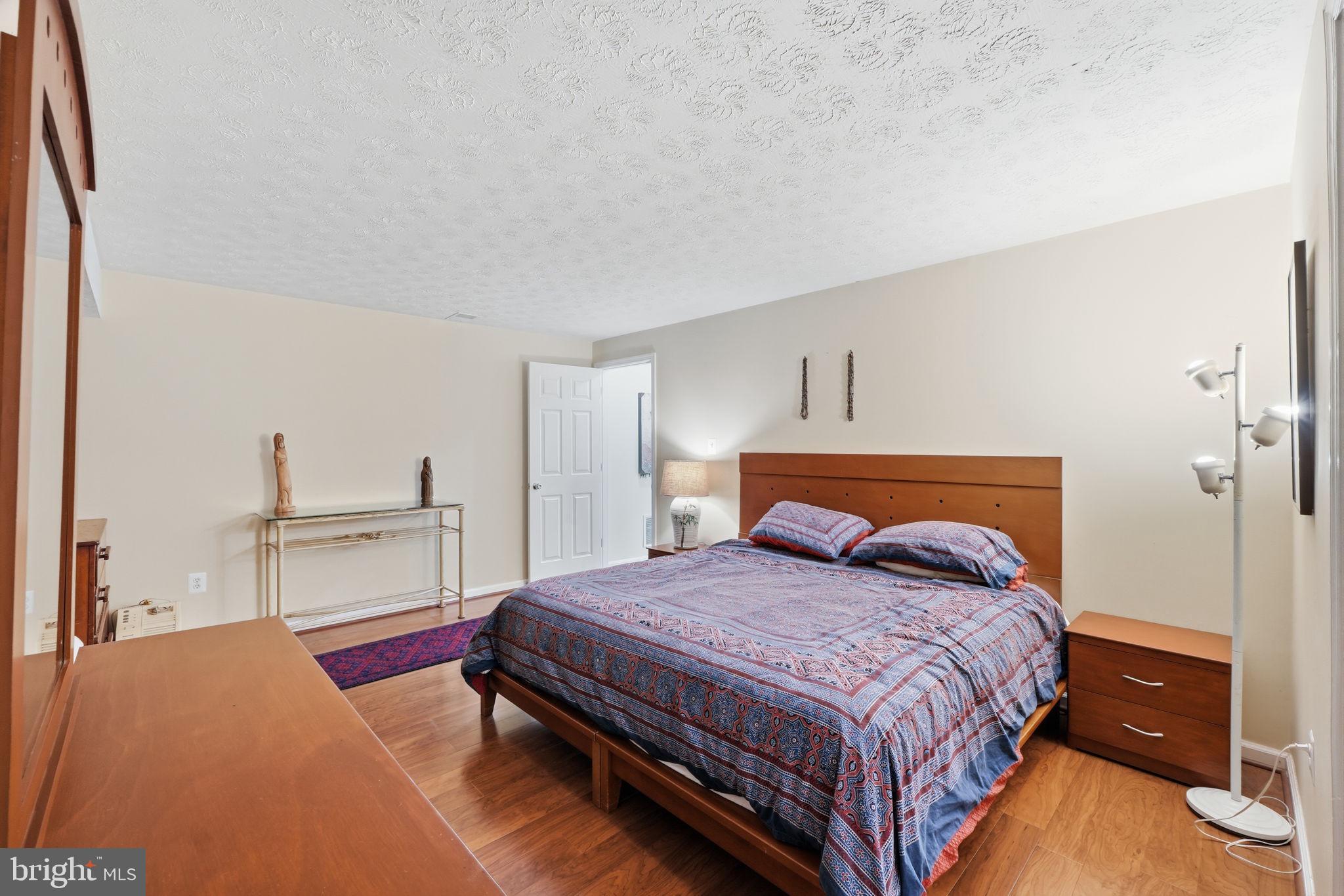 BLOOMS CROSSING - Residential