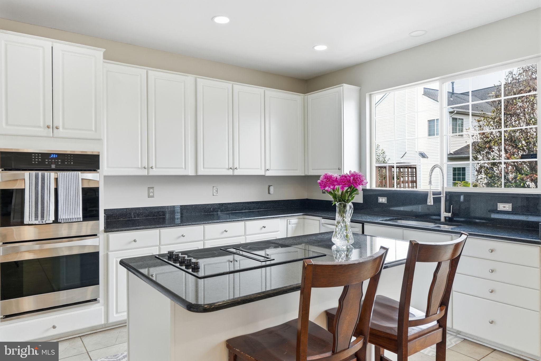 BLOOMS CROSSING - Residential