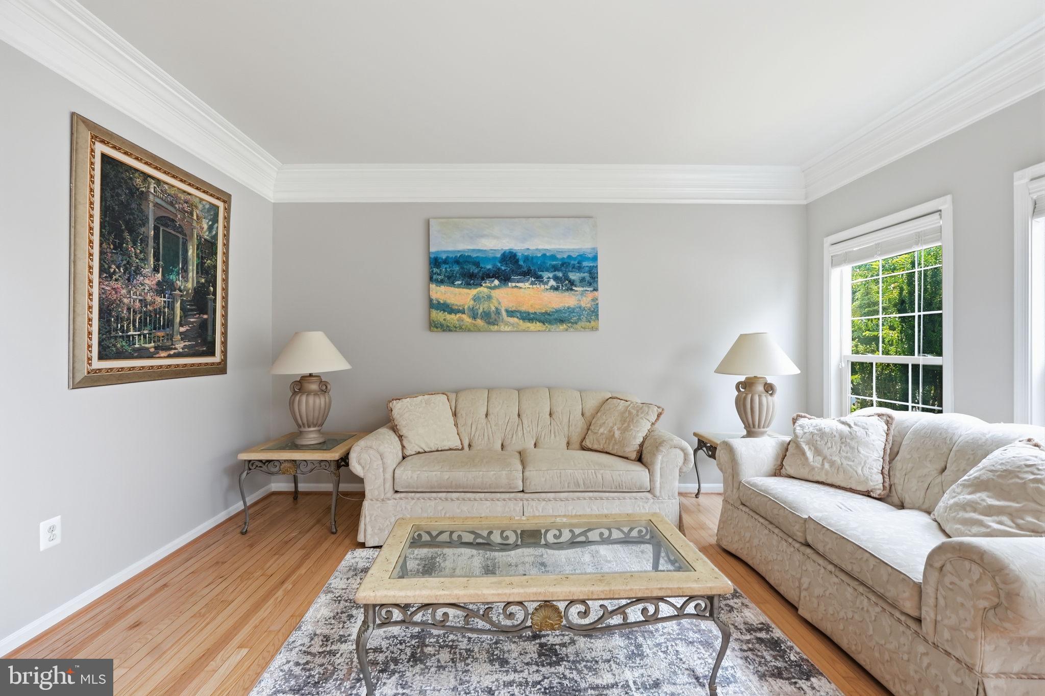 BLOOMS CROSSING - Residential