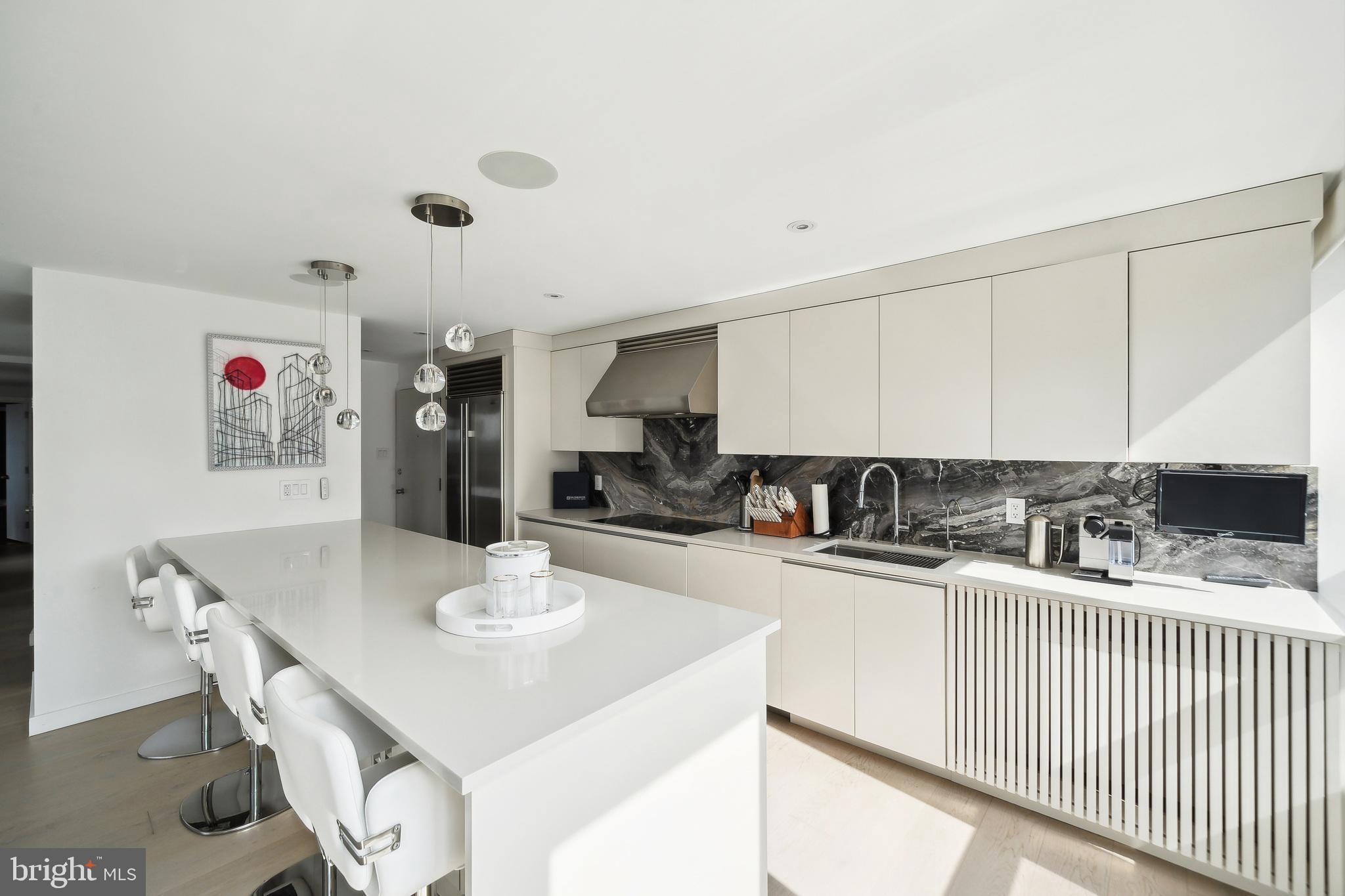 PHILADELPHIA - Residential