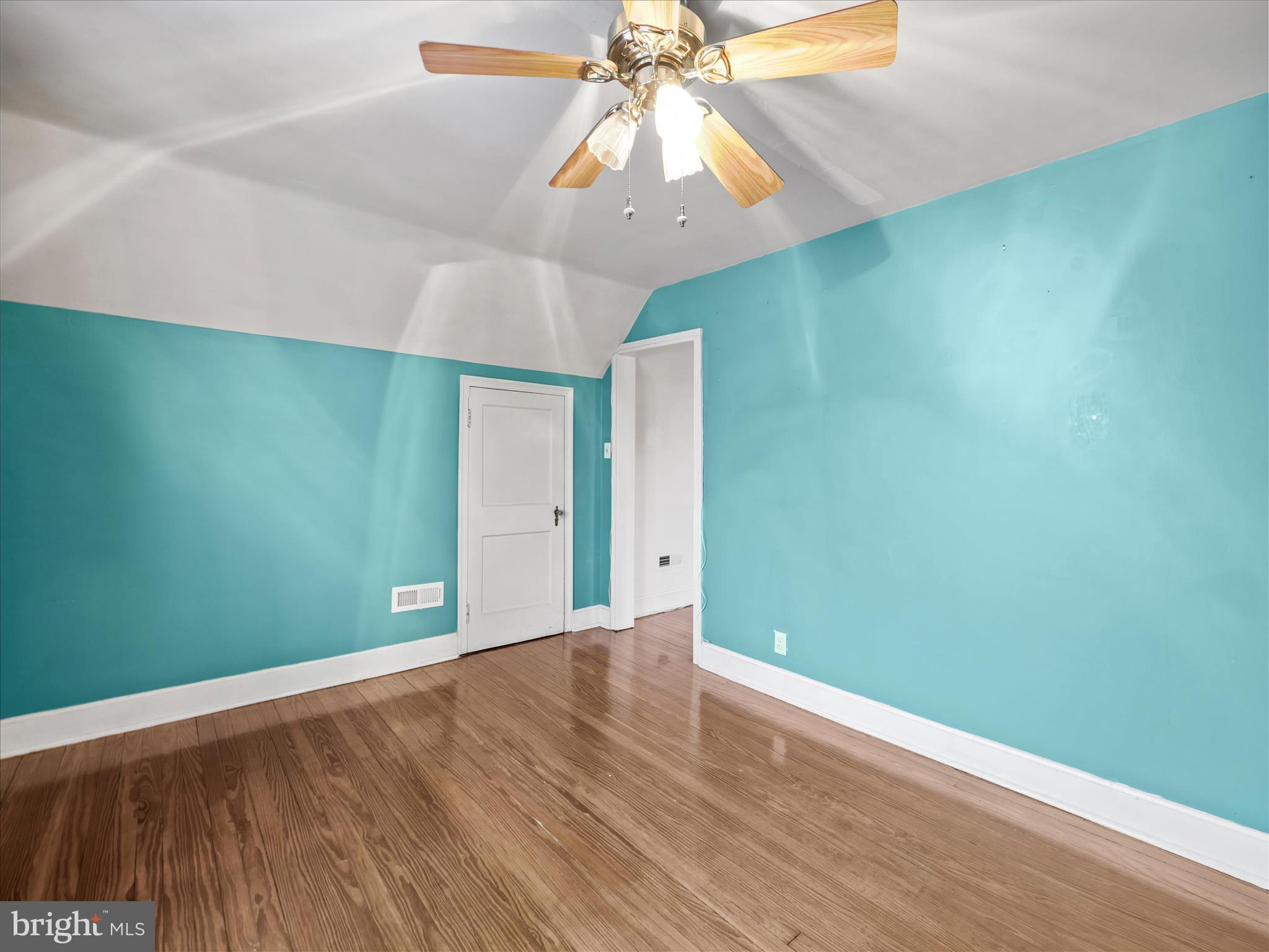HAGERSTOWN - Residential