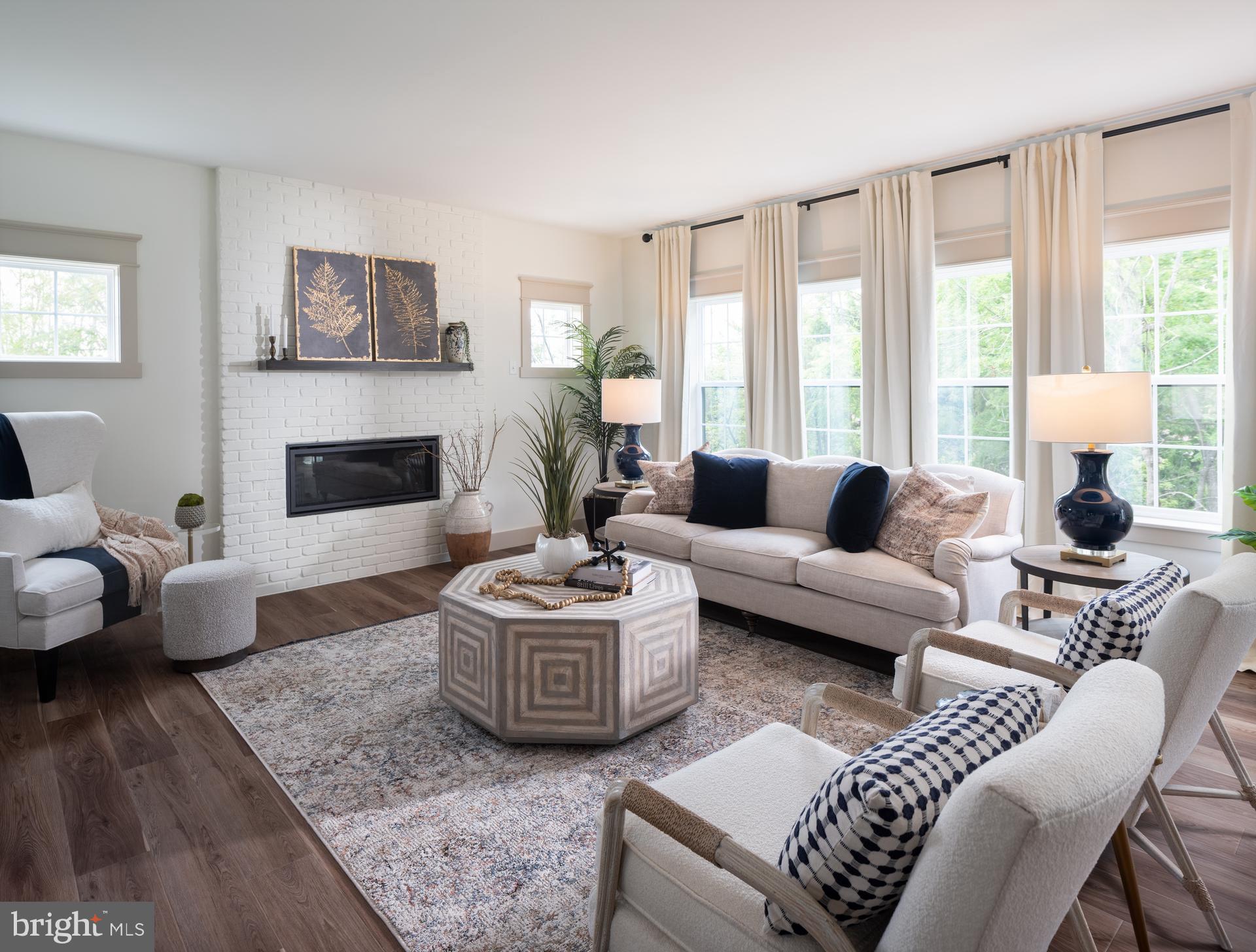 KENSINGTON - Residential