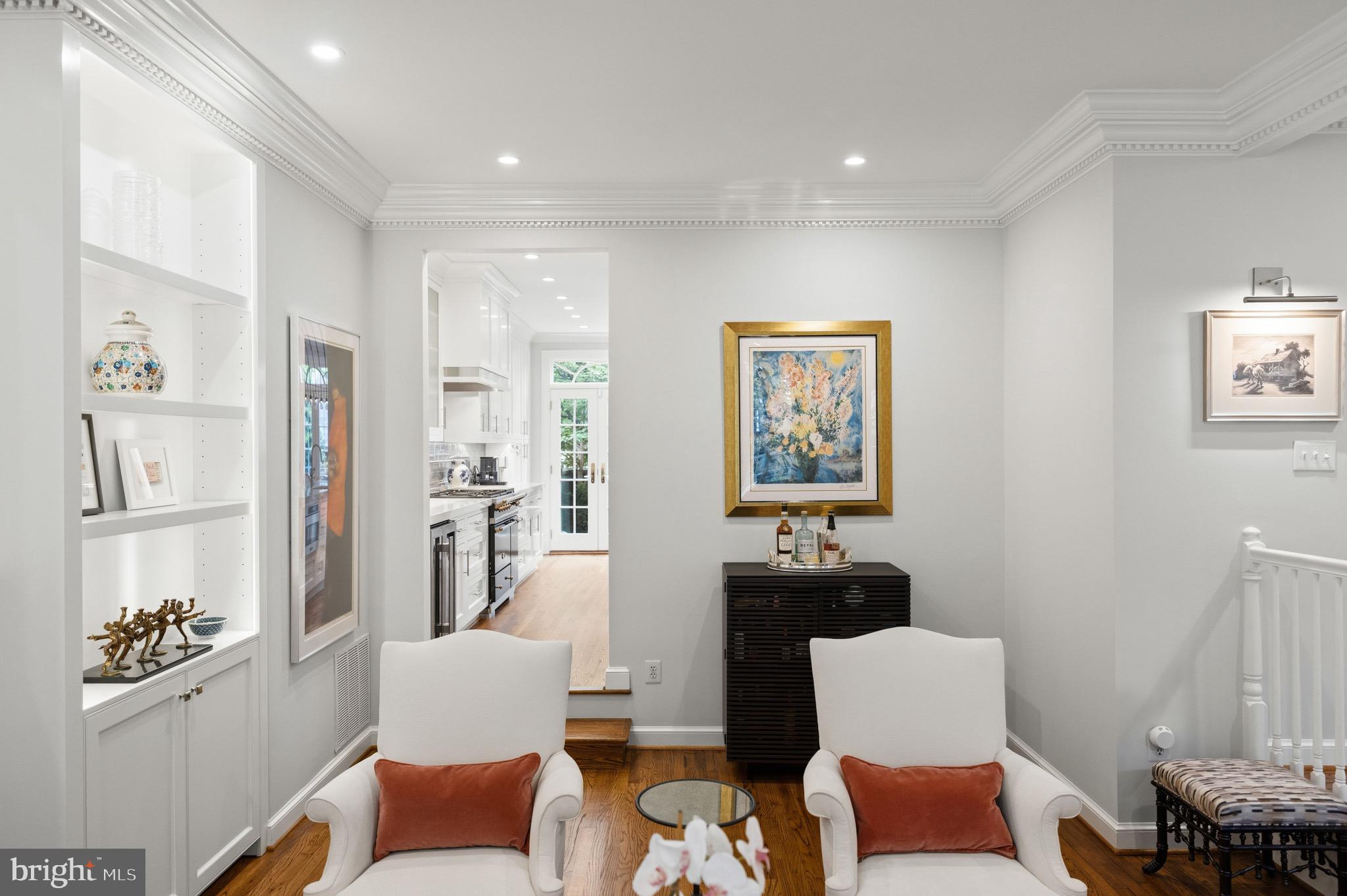 GEORGETOWN - Residential