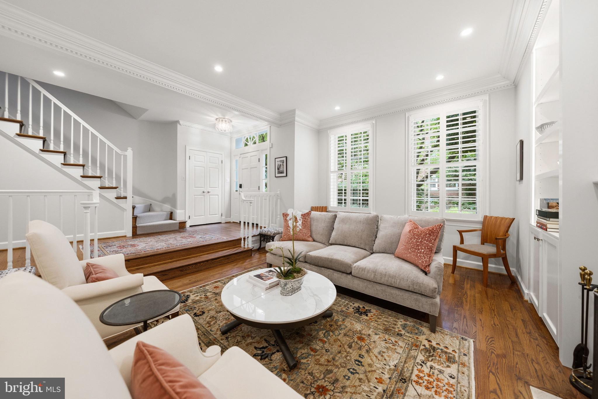 GEORGETOWN - Residential