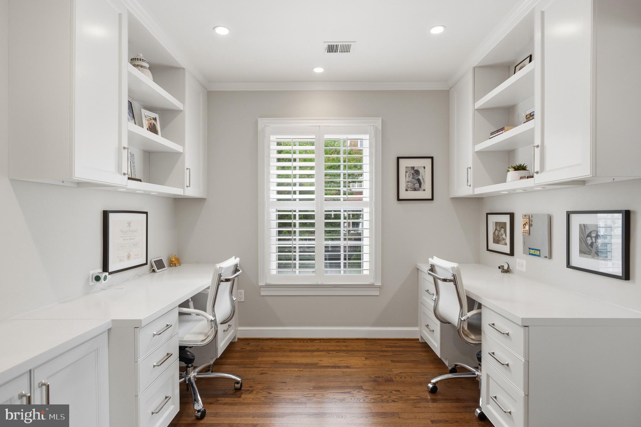 GEORGETOWN - Residential