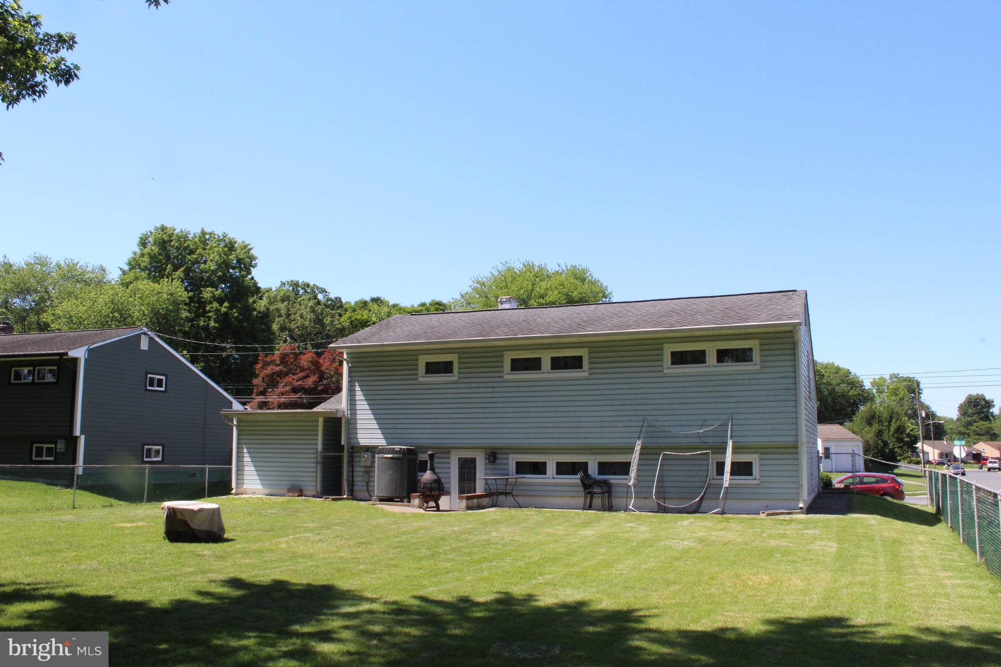 CHESTNUT HILL ESTATES - Residential