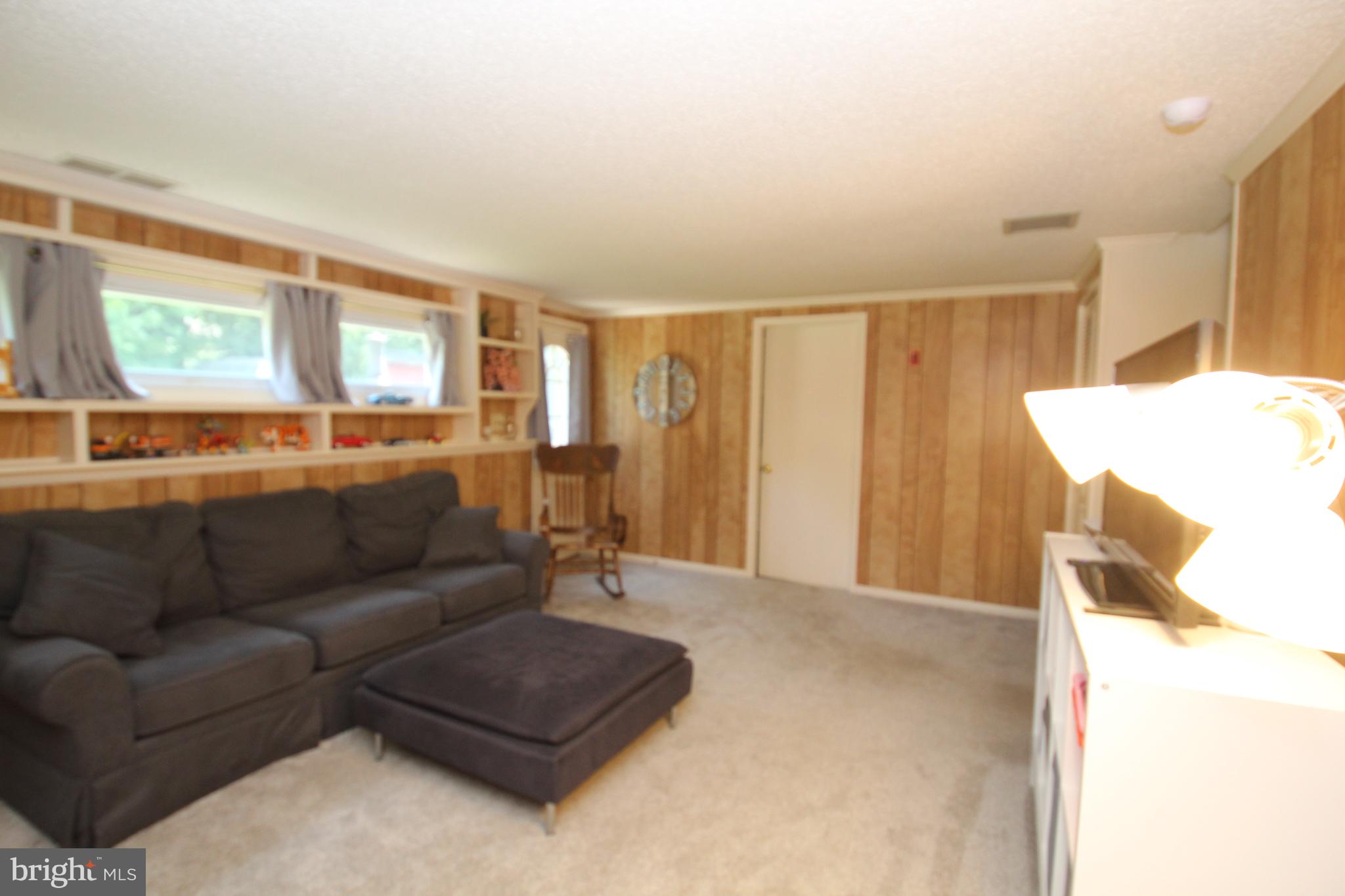 CHESTNUT HILL ESTATES - Residential