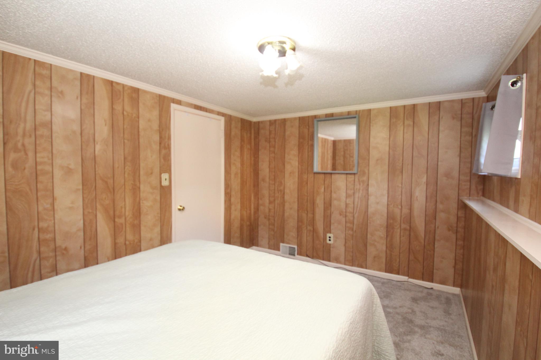 CHESTNUT HILL ESTATES - Residential