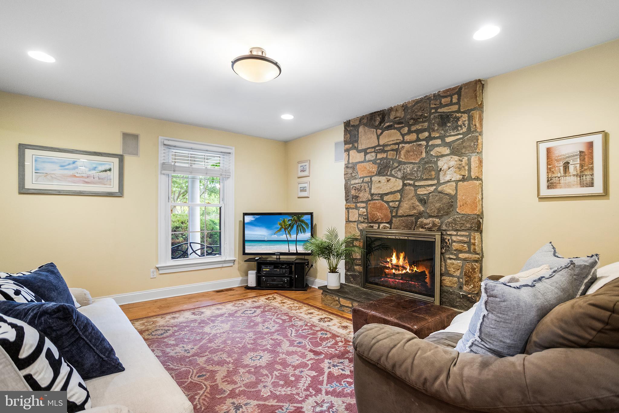 BOWLING GREEN - Residential