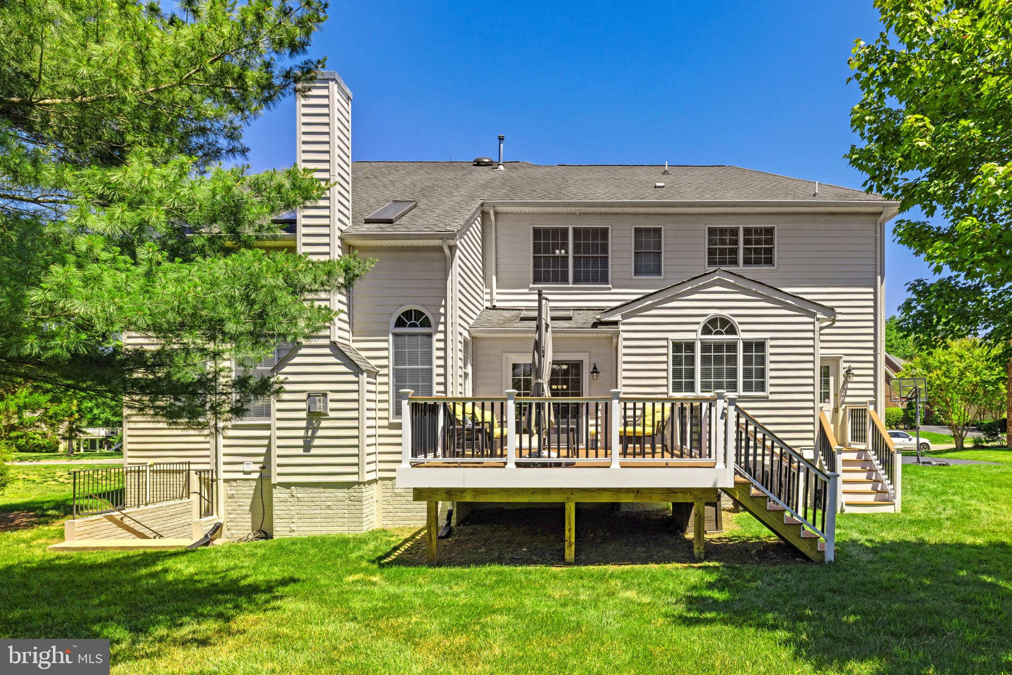 SOUTH RIDING - Residential