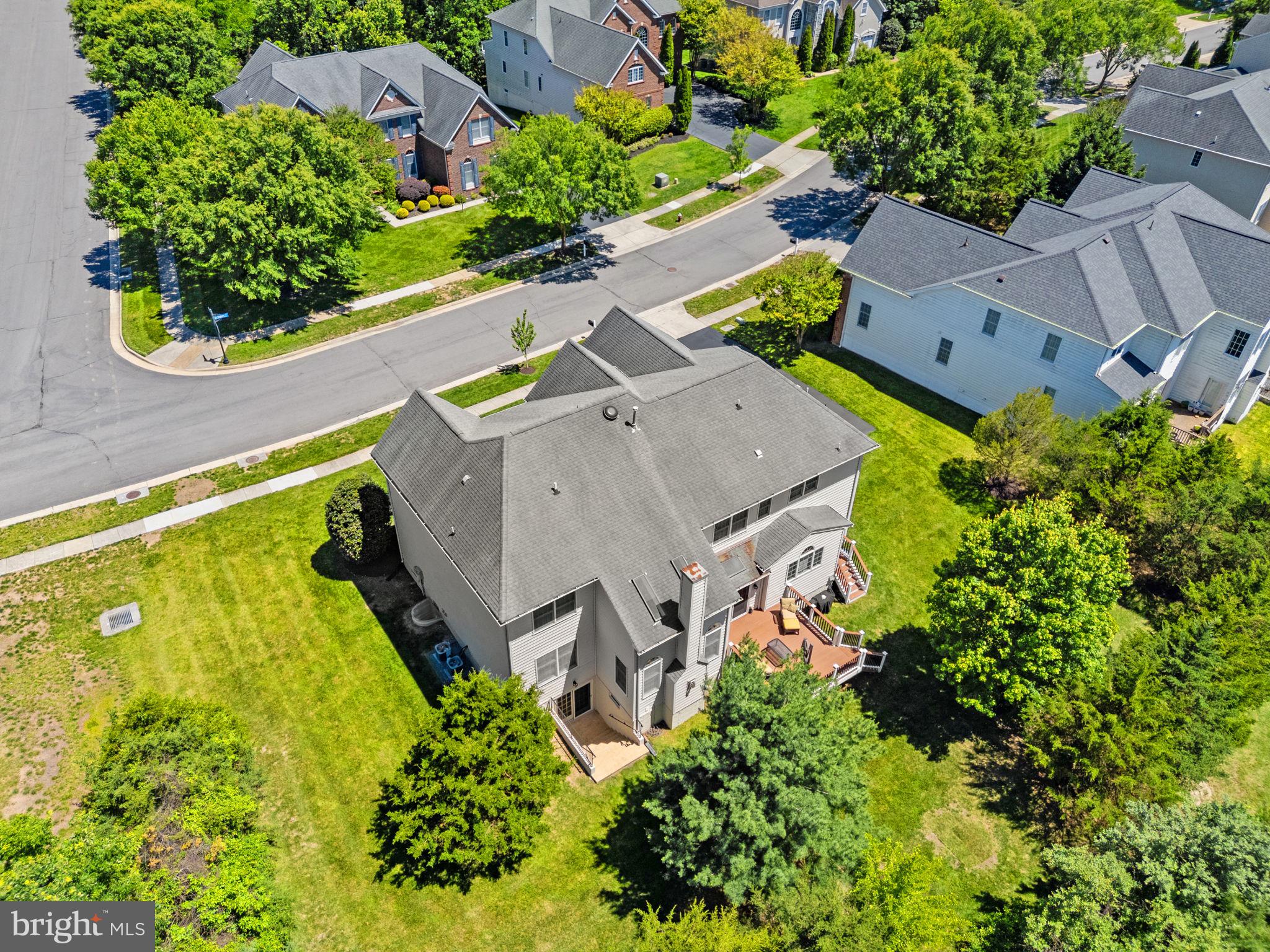 SOUTH RIDING - Residential