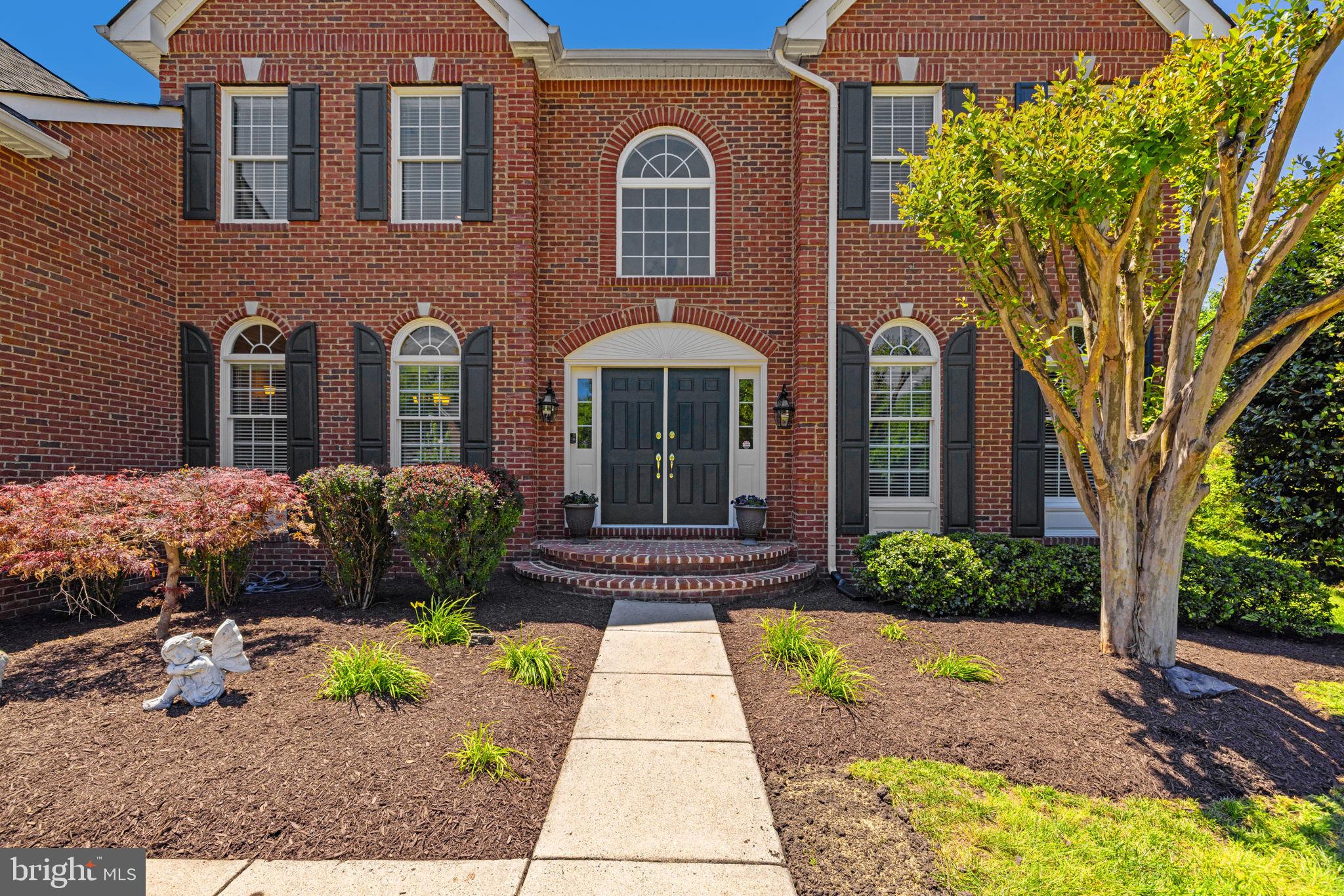 SOUTH RIDING - Residential
