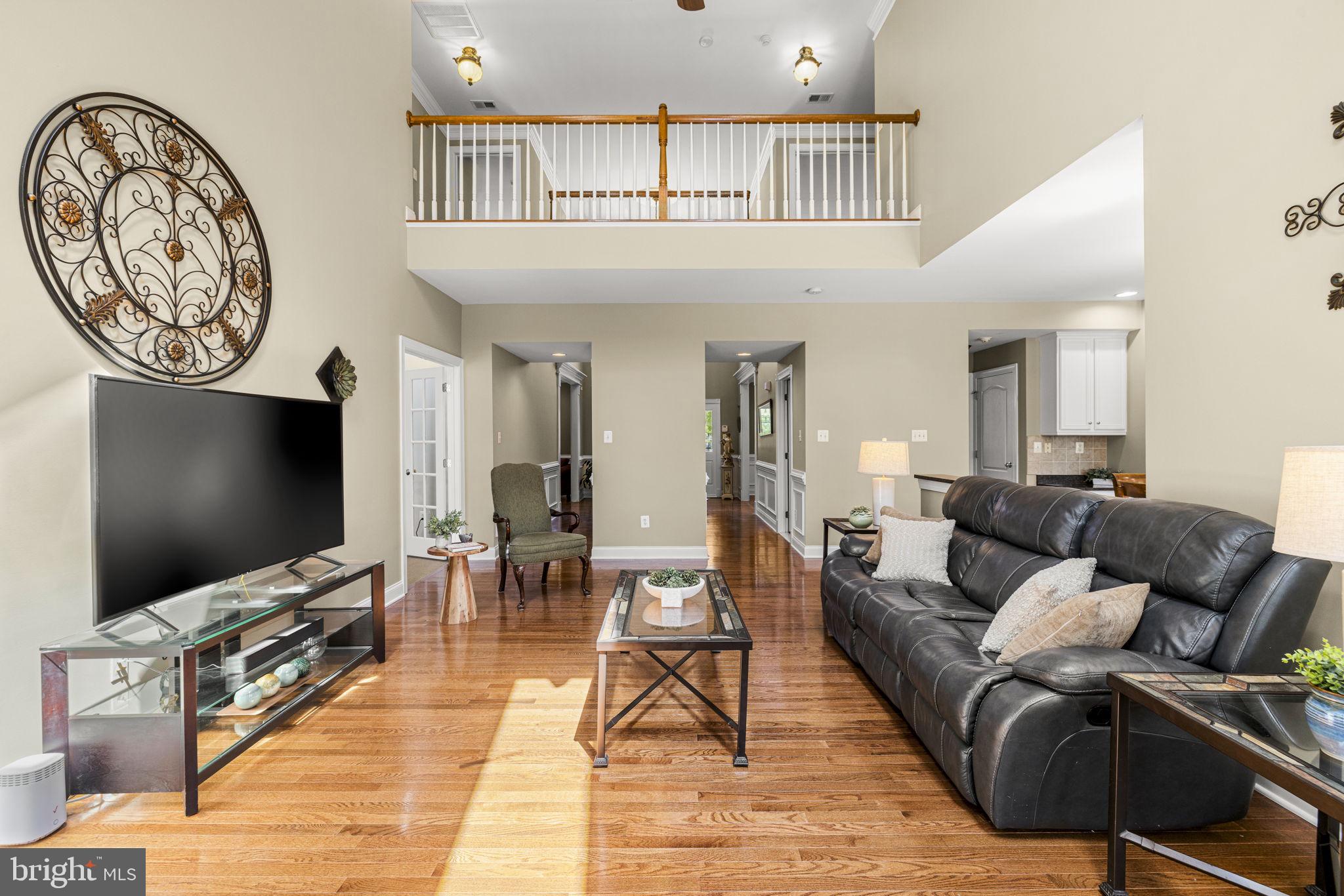 SOUTH RIDING - Residential
