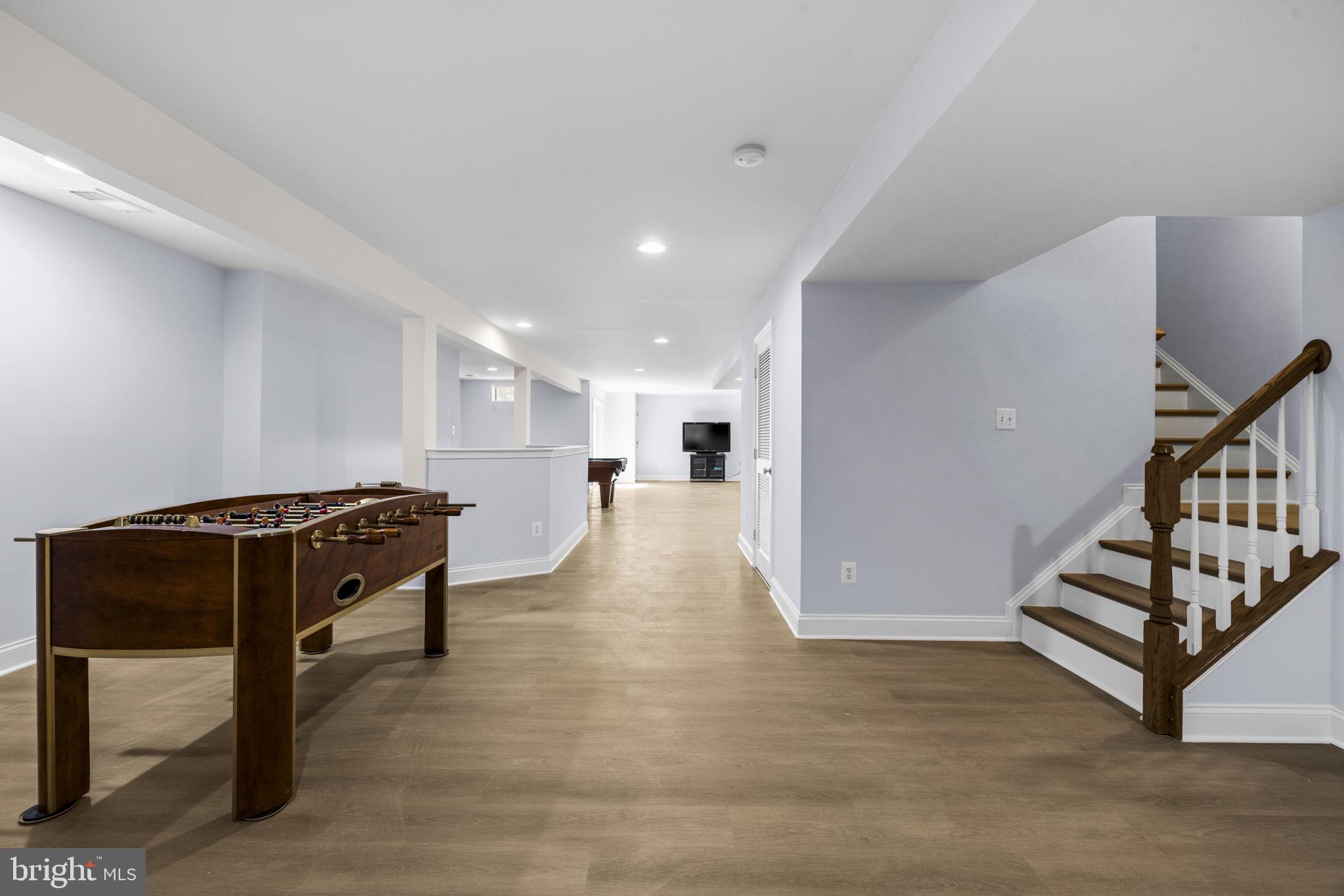 SOUTH RIDING - Residential