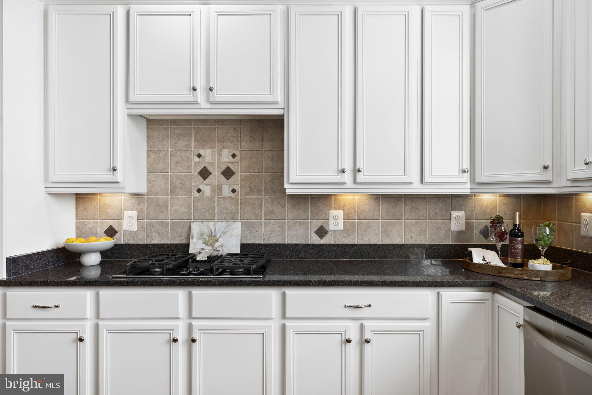 SOUTH RIDING - Residential