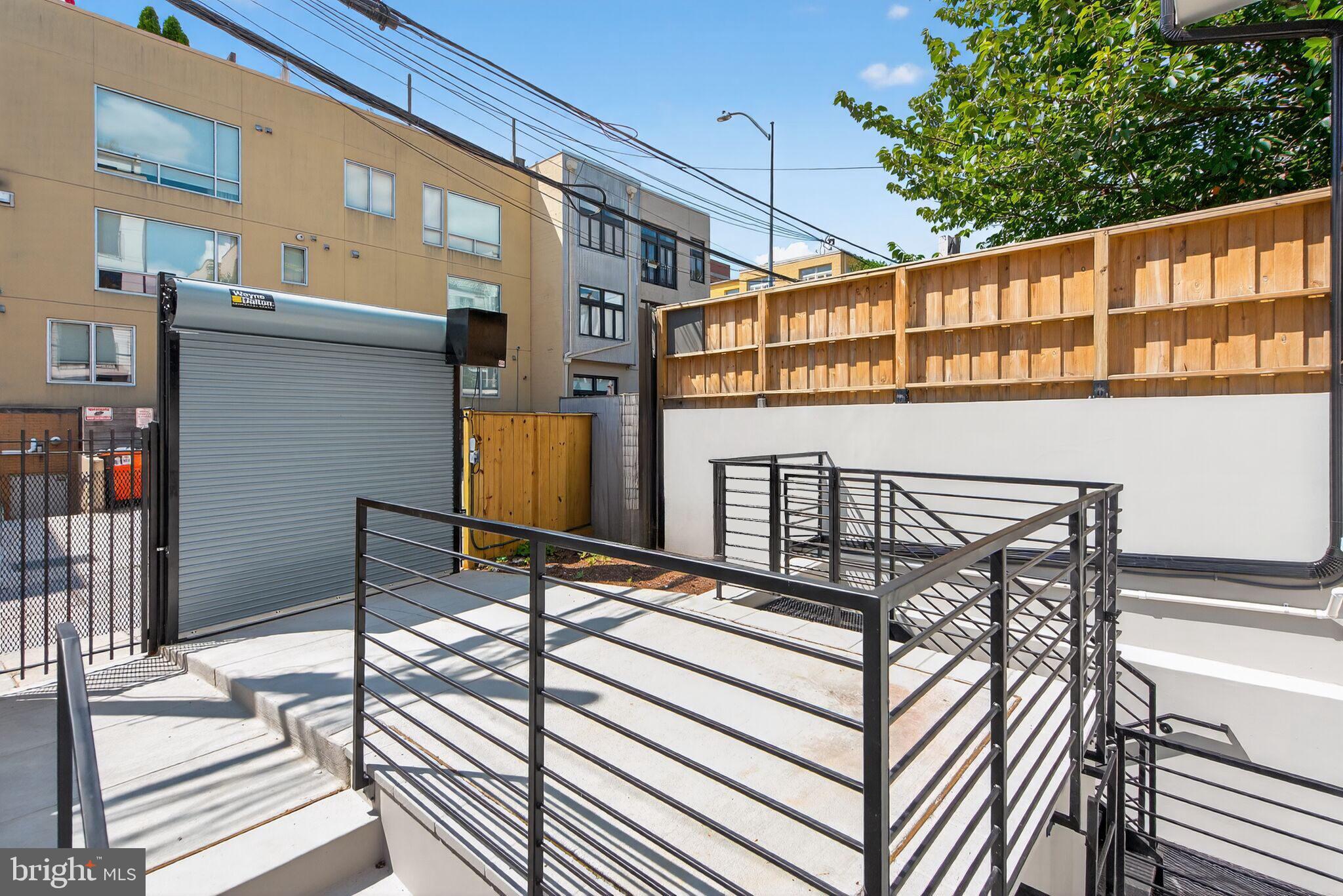 ADAMS MORGAN - Residential