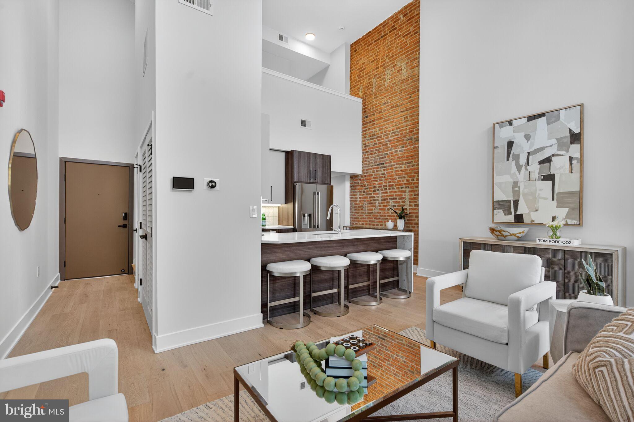 ADAMS MORGAN - Residential