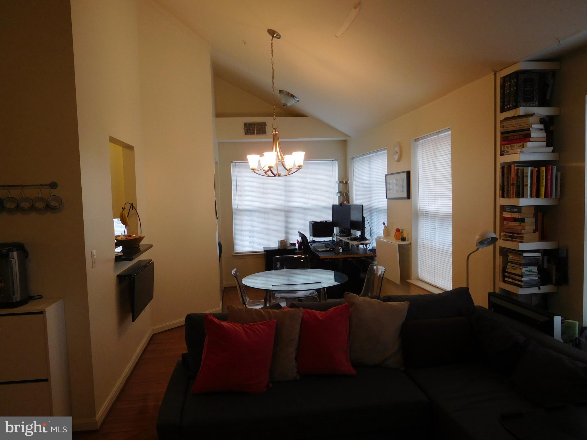 FOUNDERS WALK - Residential Lease