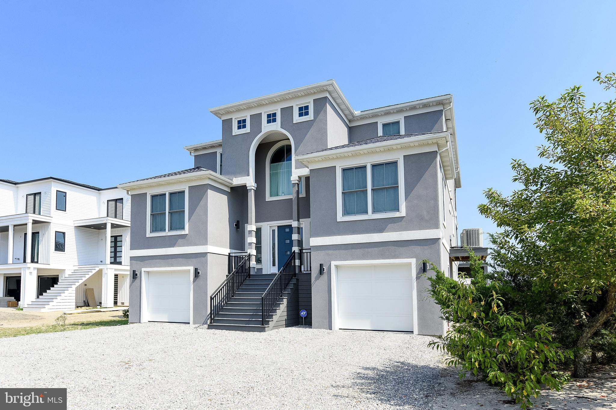 BACK BAY COVE - Residential