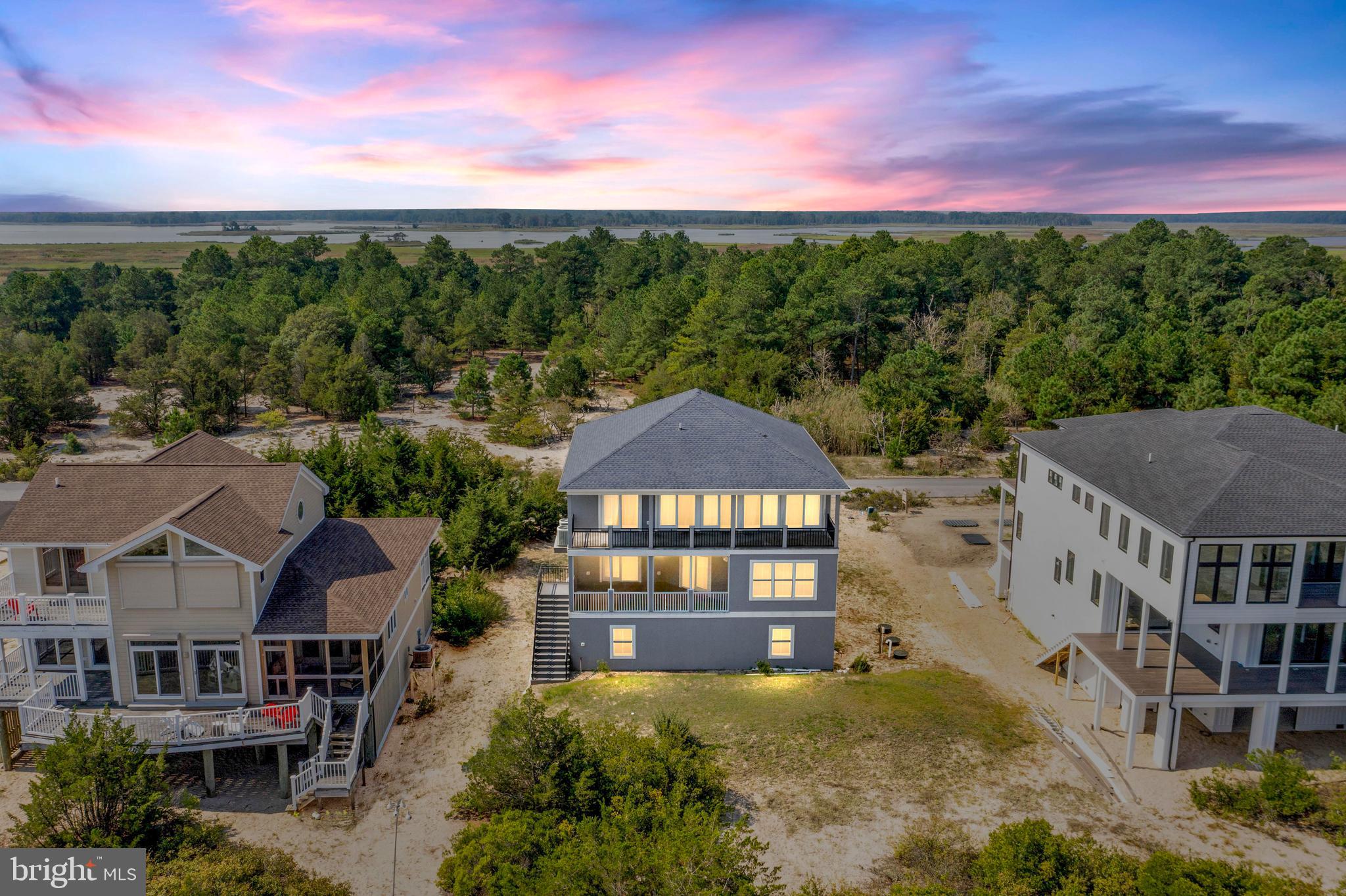 BACK BAY COVE - Residential