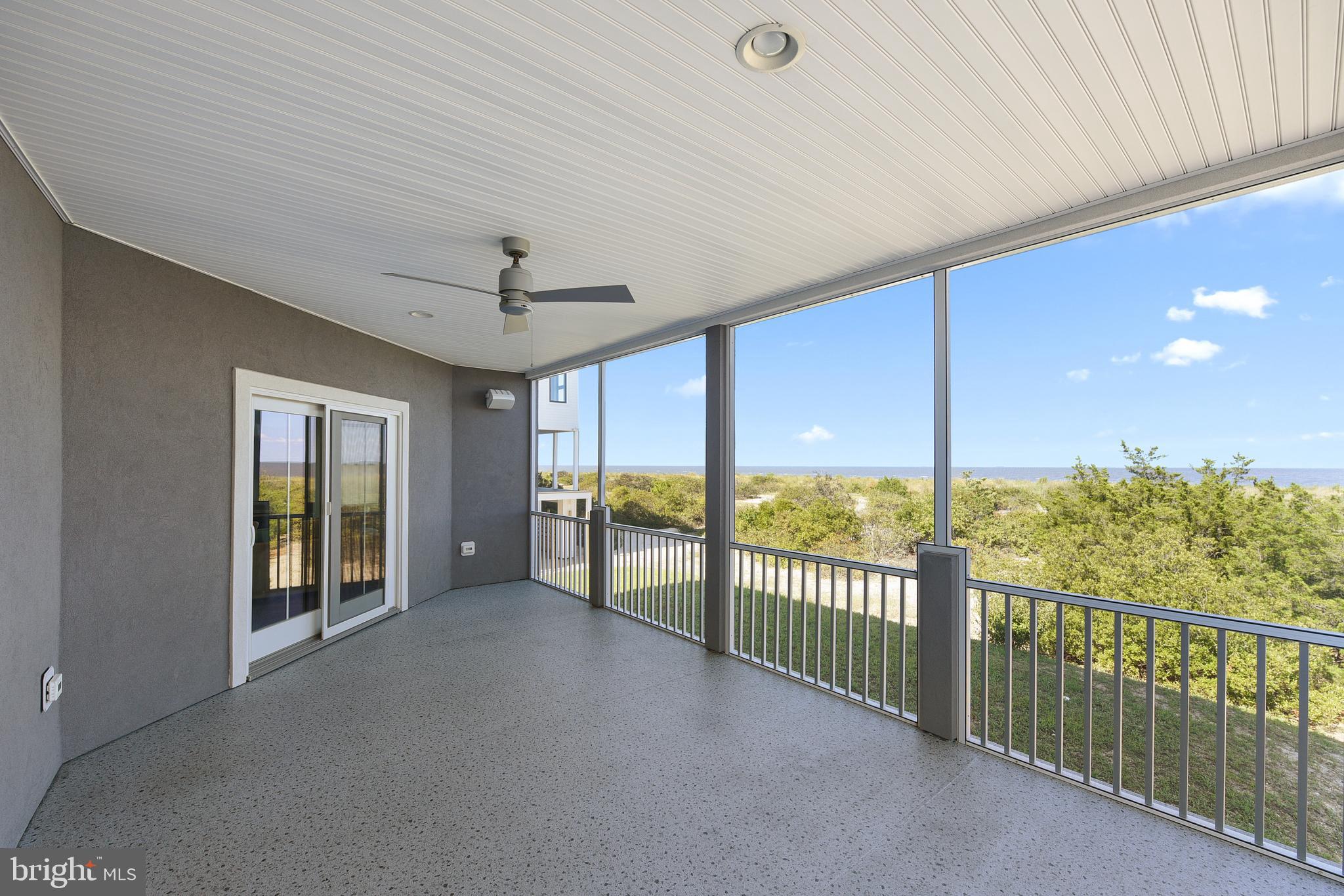 BACK BAY COVE - Residential