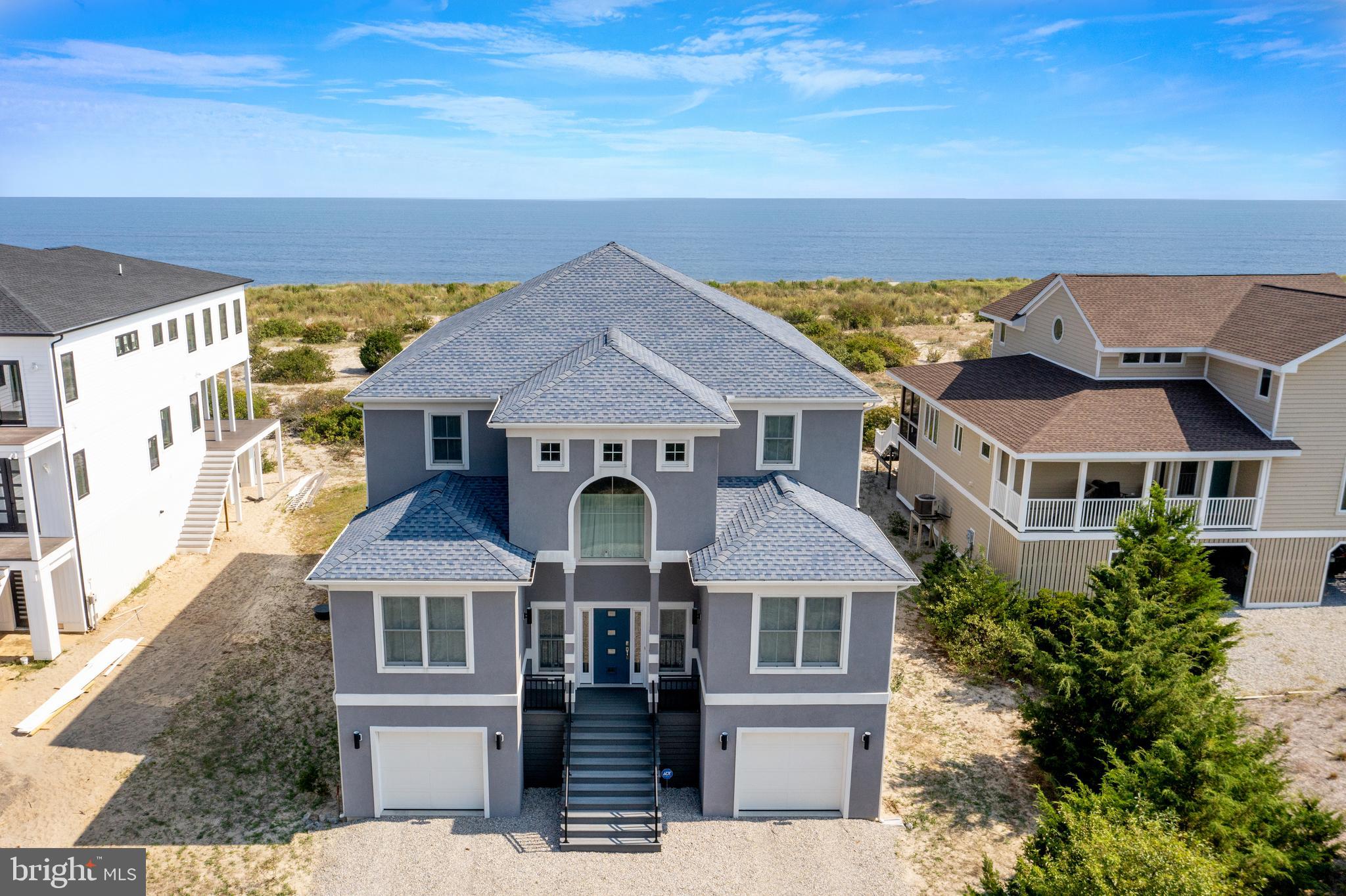 BACK BAY COVE - Residential