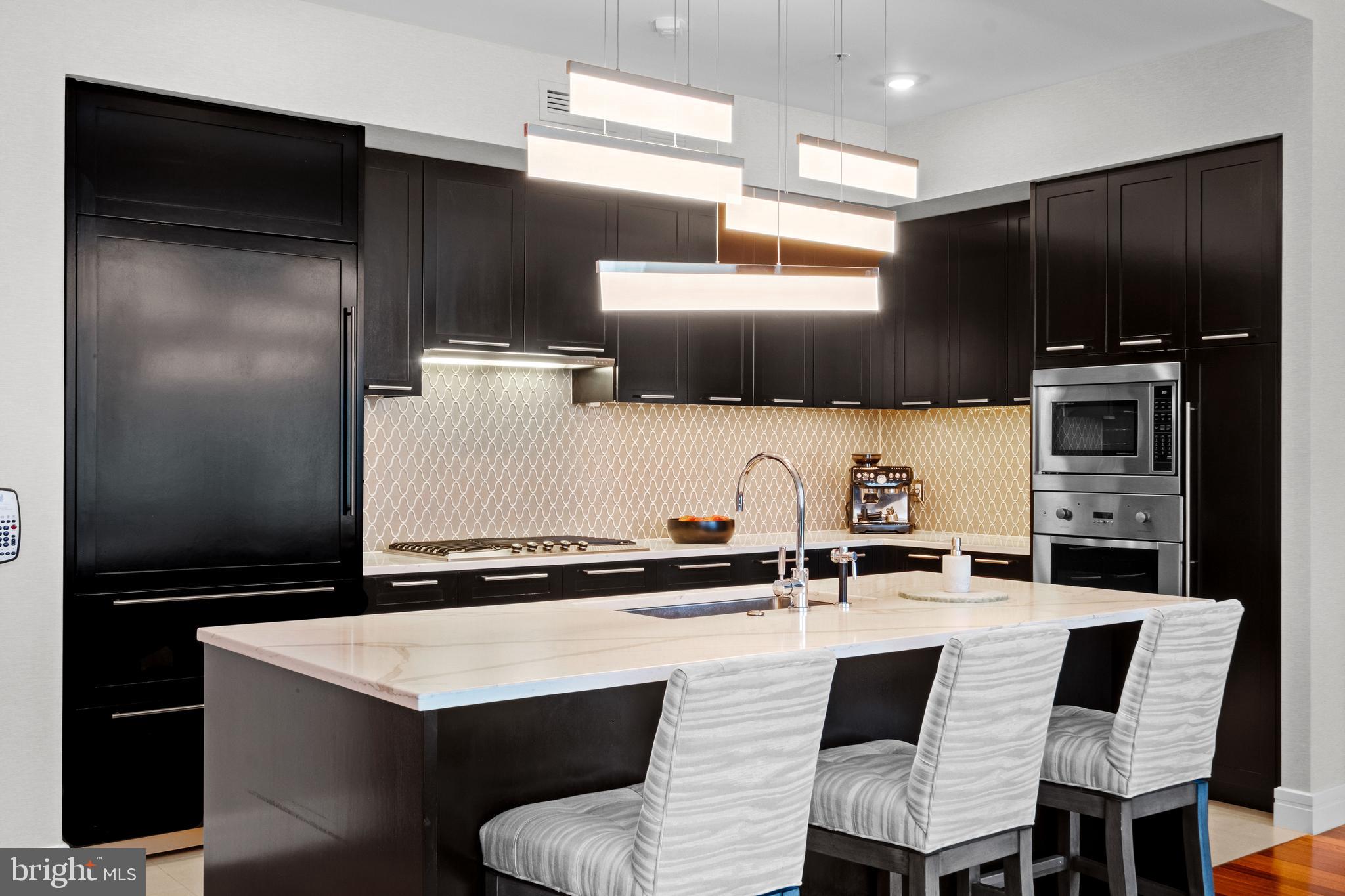 CENTER CITY - Residential