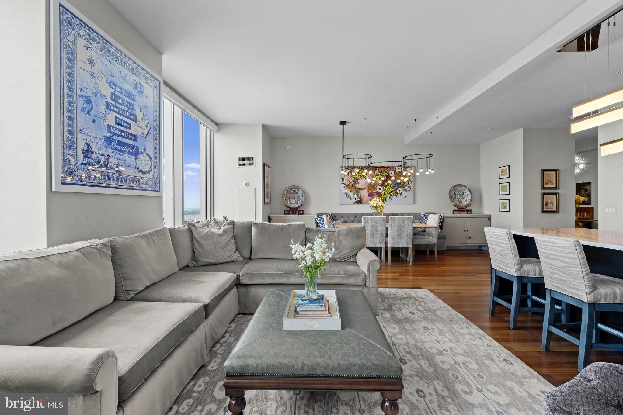 CENTER CITY - Residential