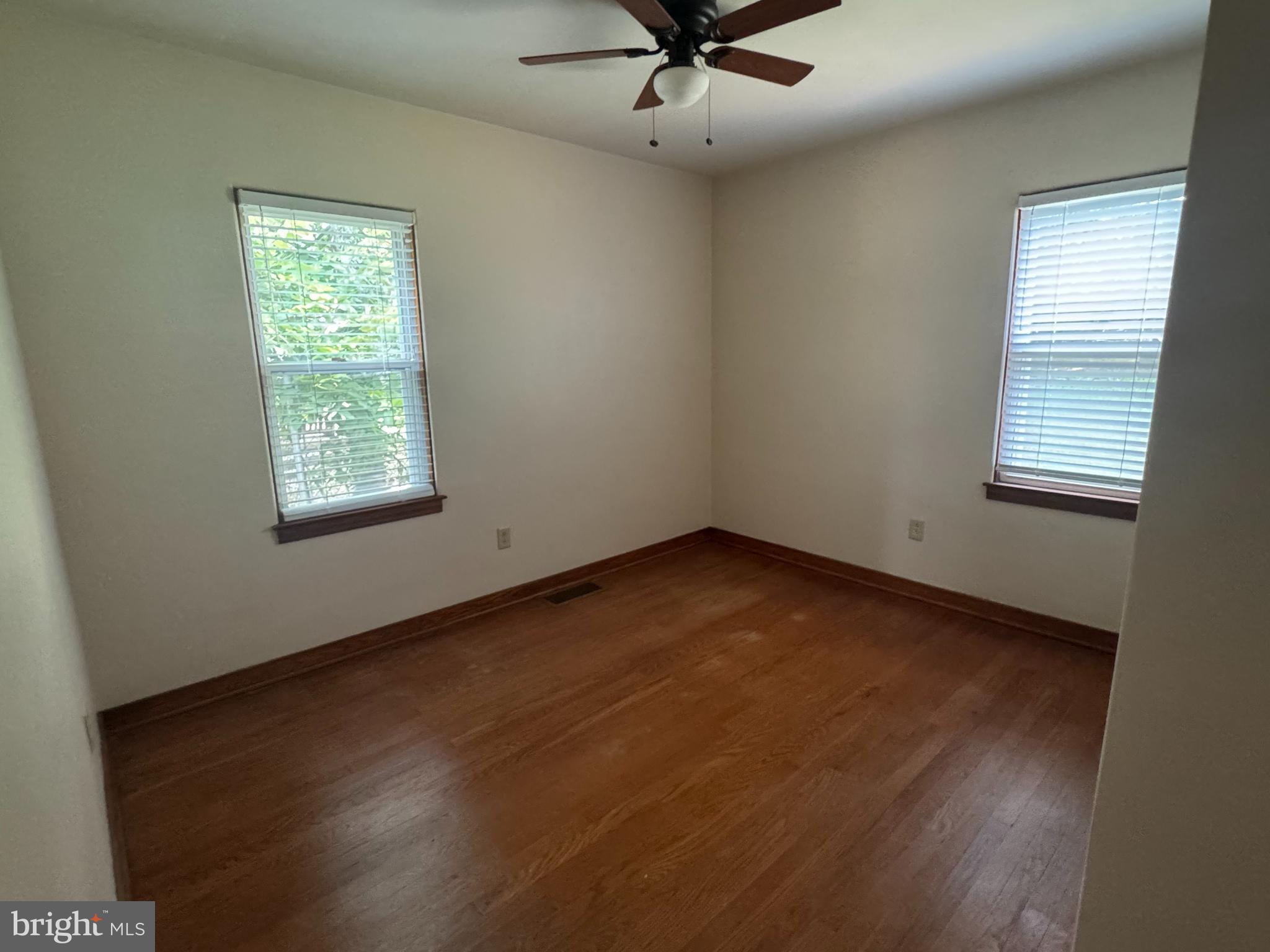 JOHNSON HEIGHTS - Residential