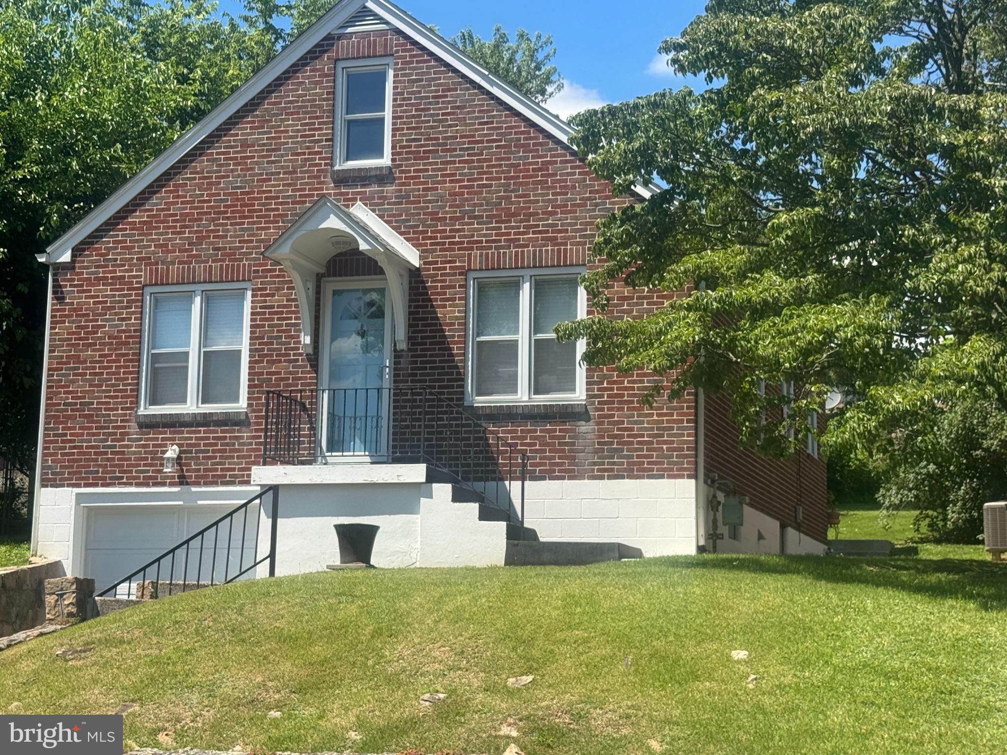 JOHNSON HEIGHTS - Residential