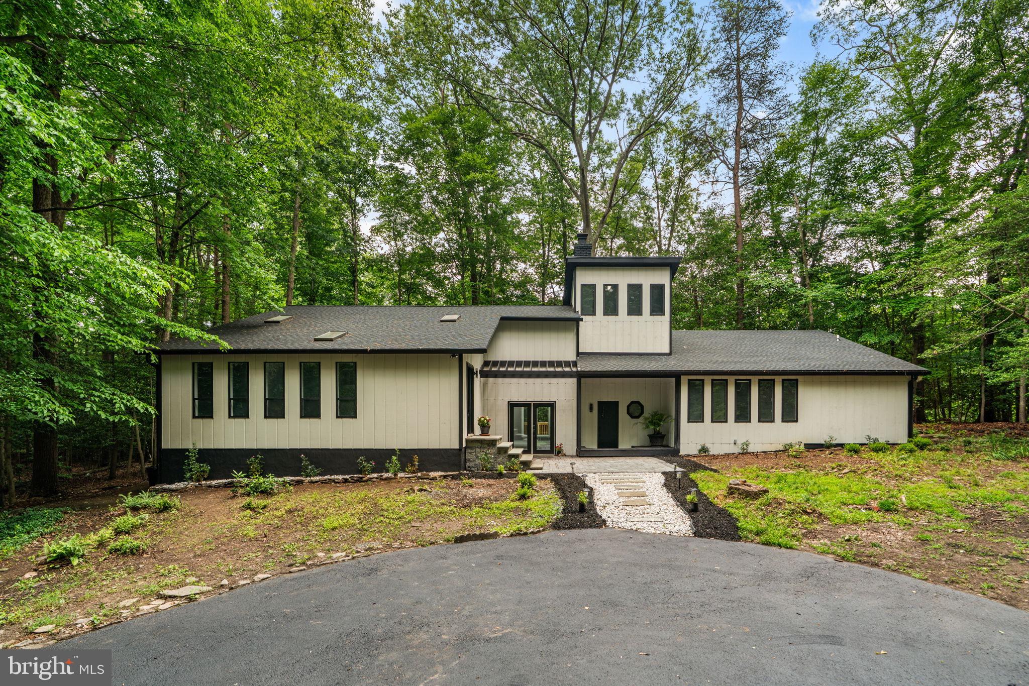 CROWNSVILLE - Residential