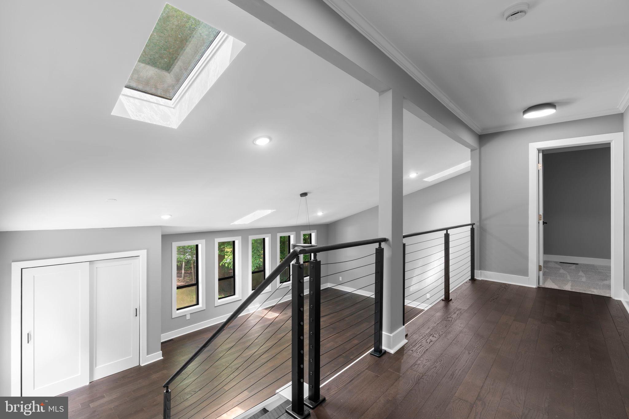 CROWNSVILLE - Residential