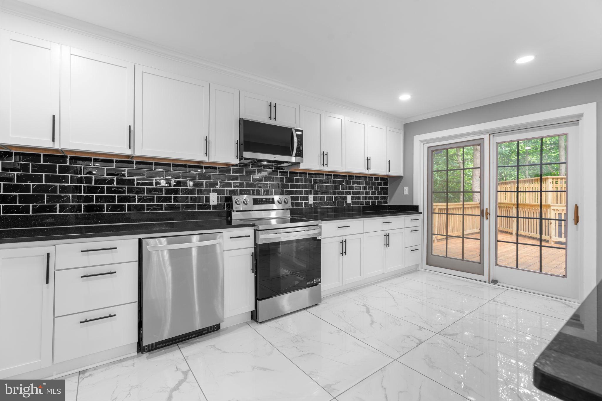 CROWNSVILLE - Residential