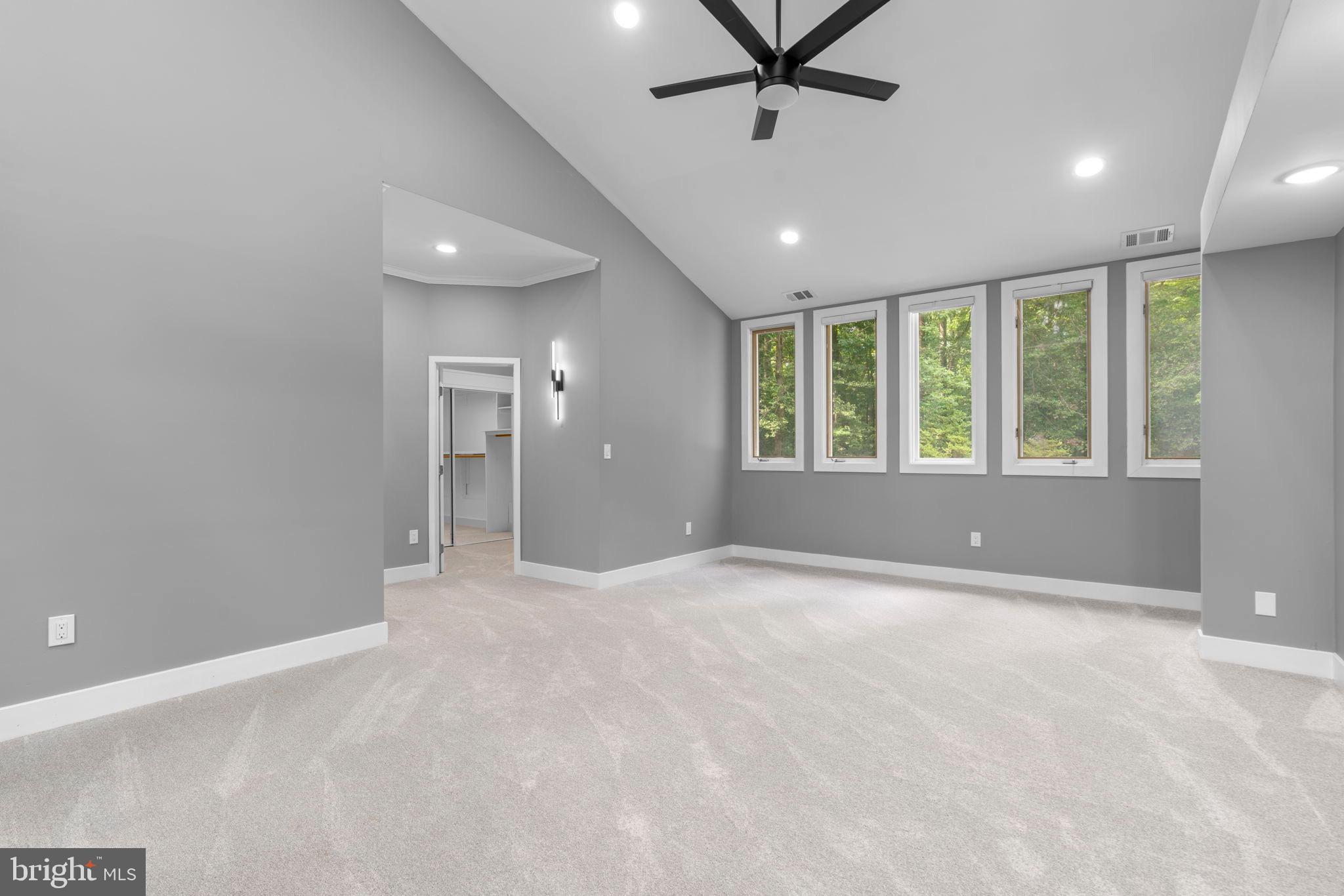 CROWNSVILLE - Residential