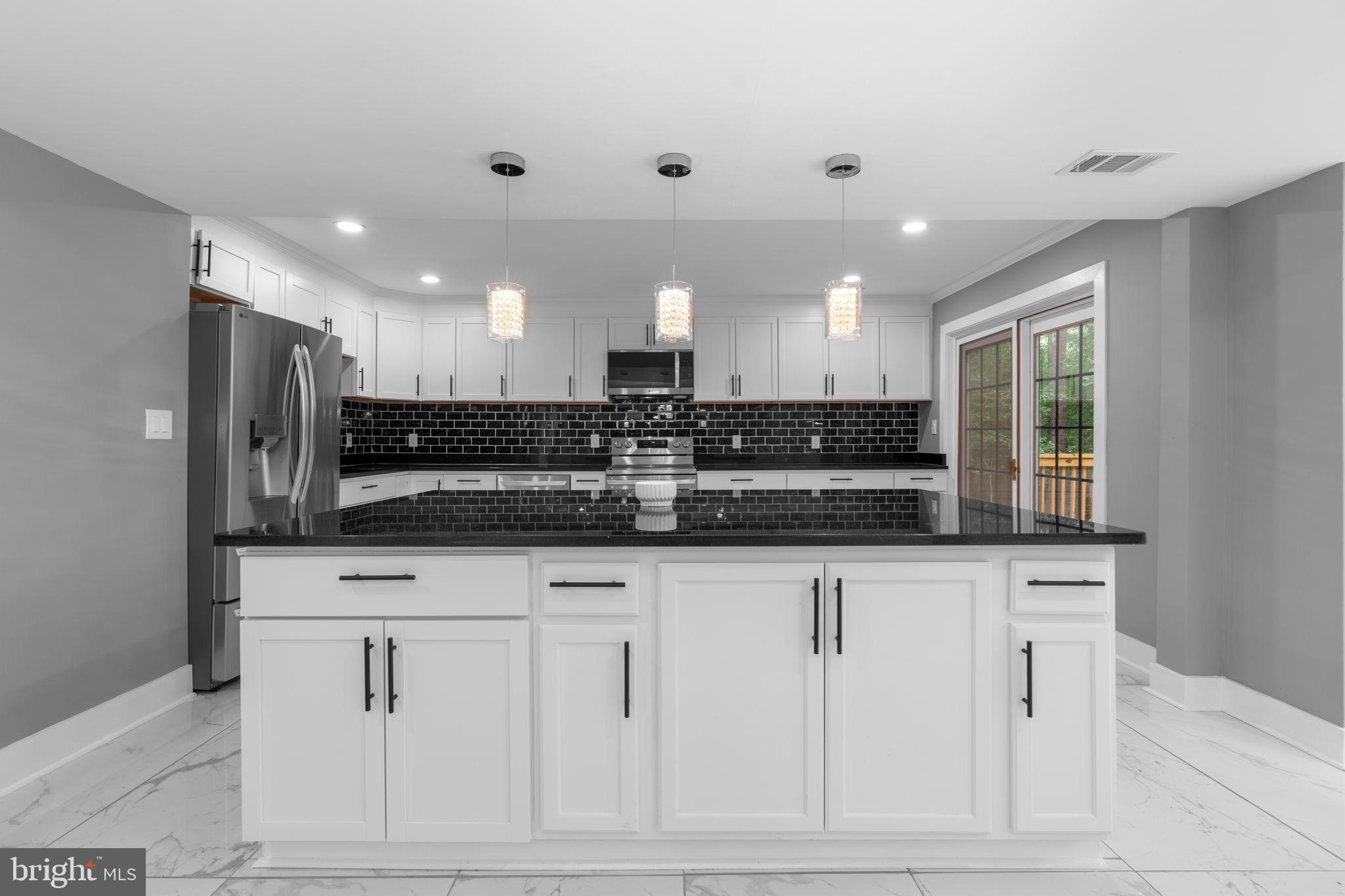 CROWNSVILLE - Residential