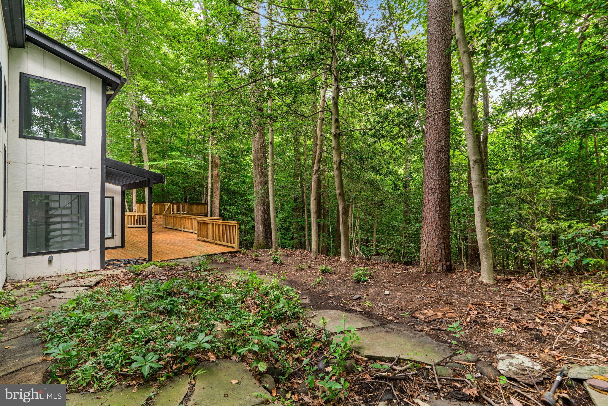 CROWNSVILLE - Residential