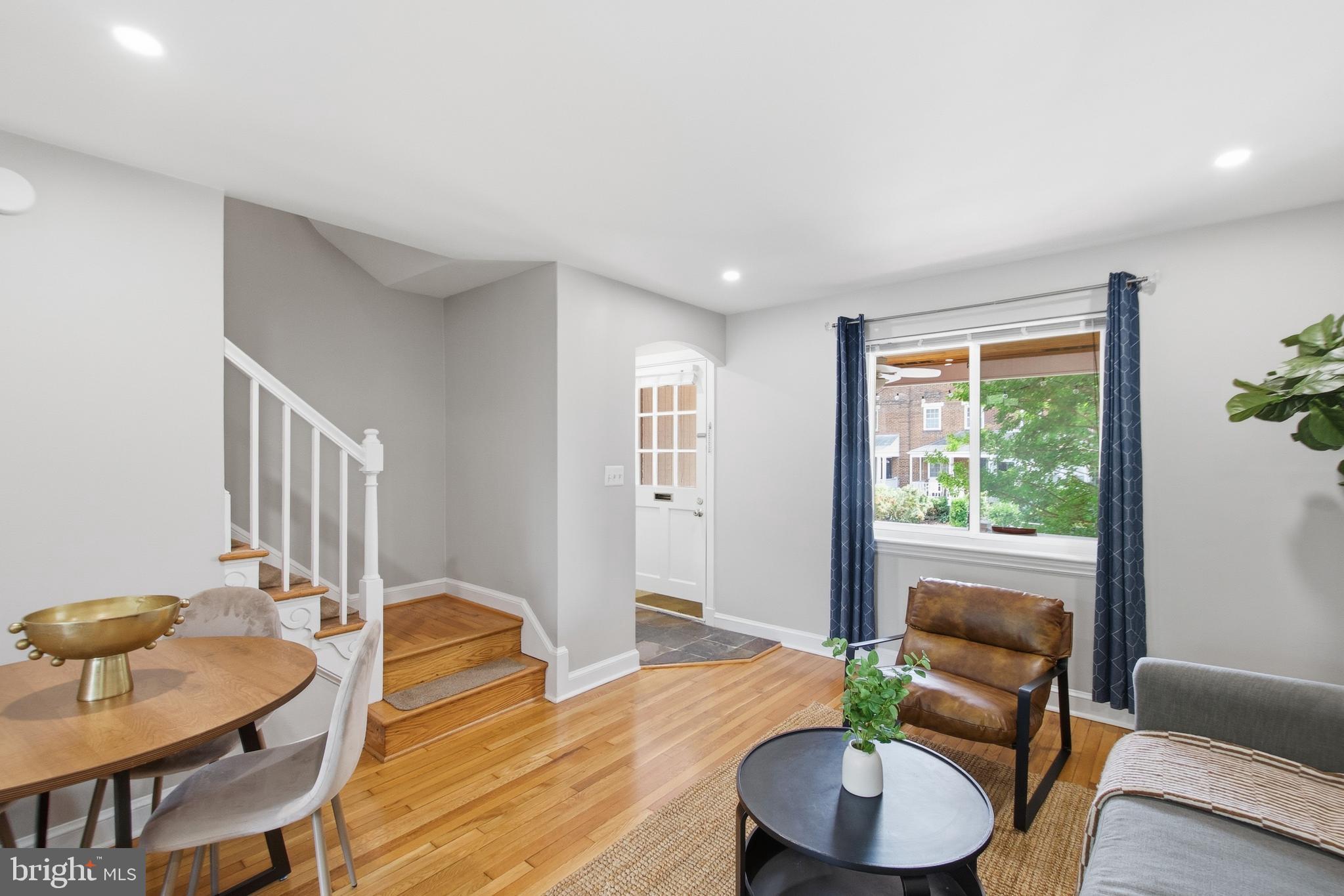 LYNHAVEN - Residential