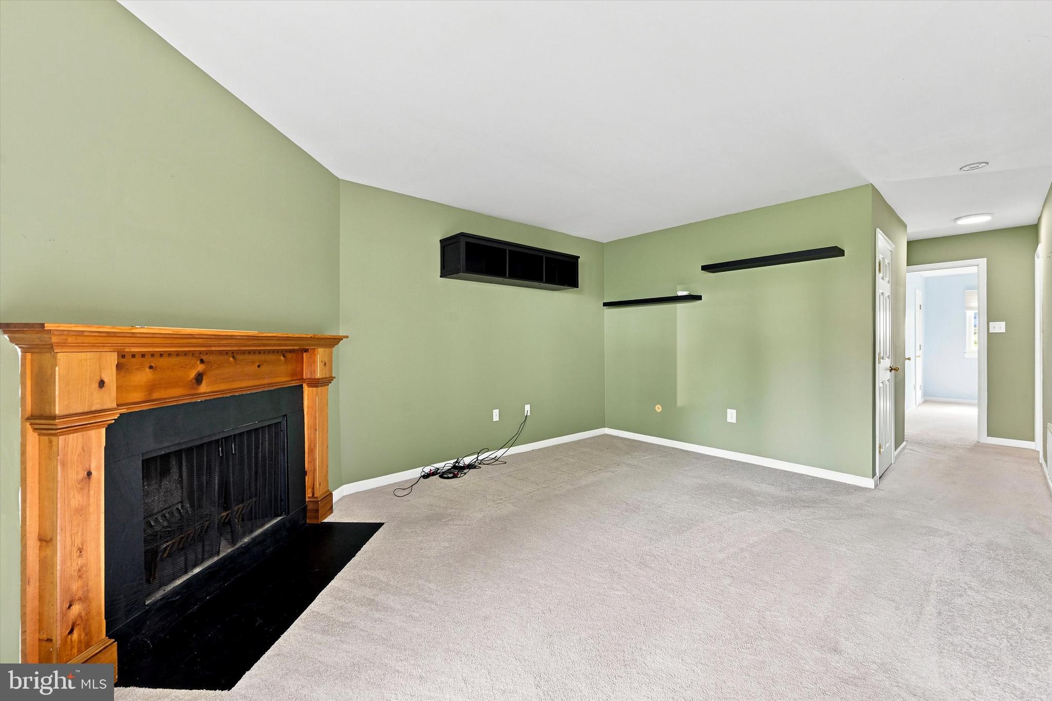 PAINTERS CROSSING - Residential