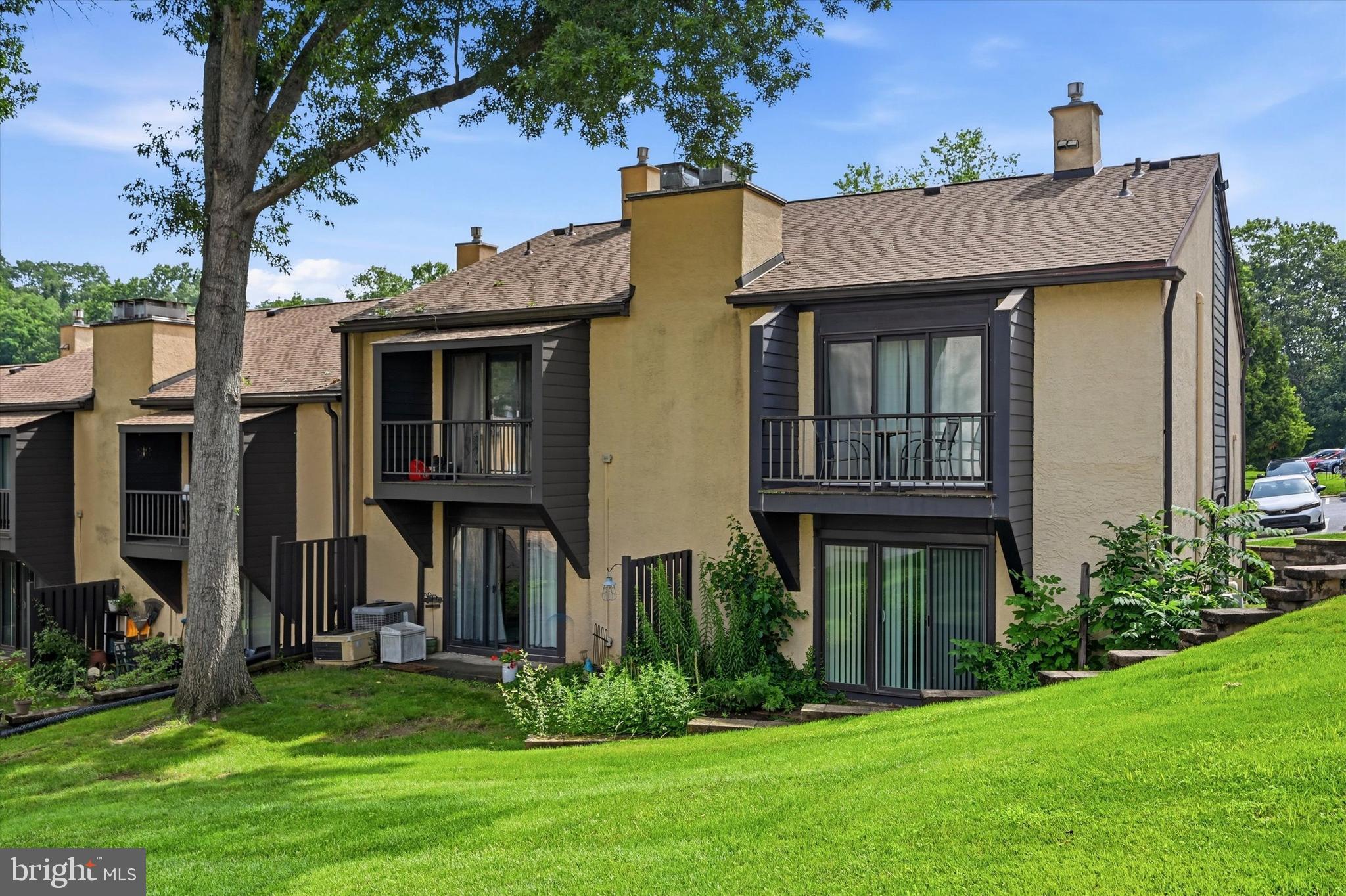 PAINTERS CROSSING - Residential