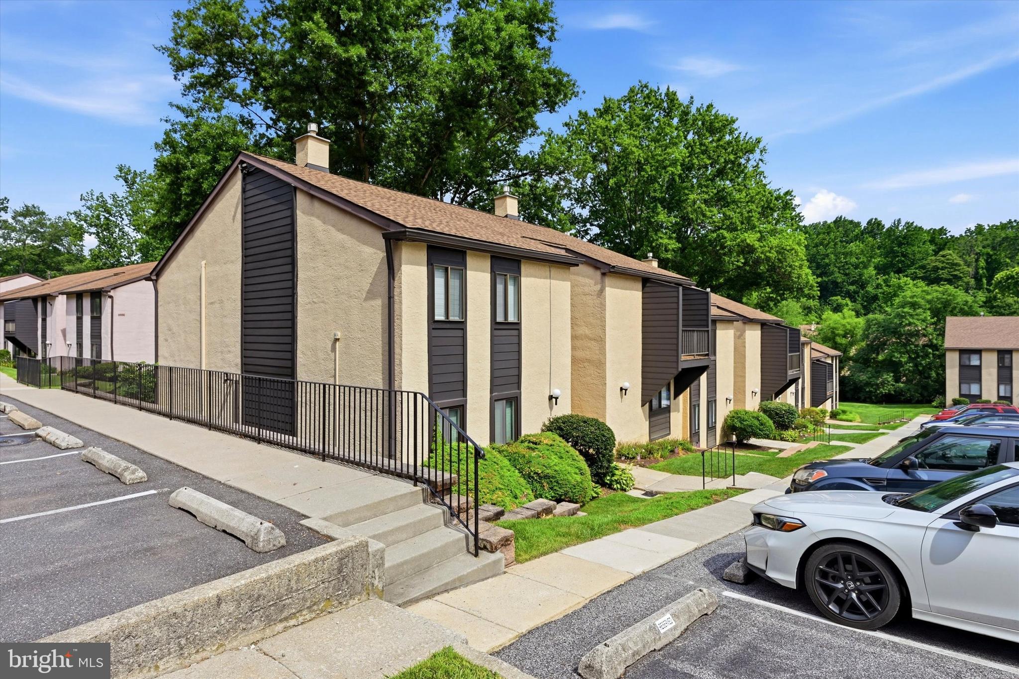 PAINTERS CROSSING - Residential
